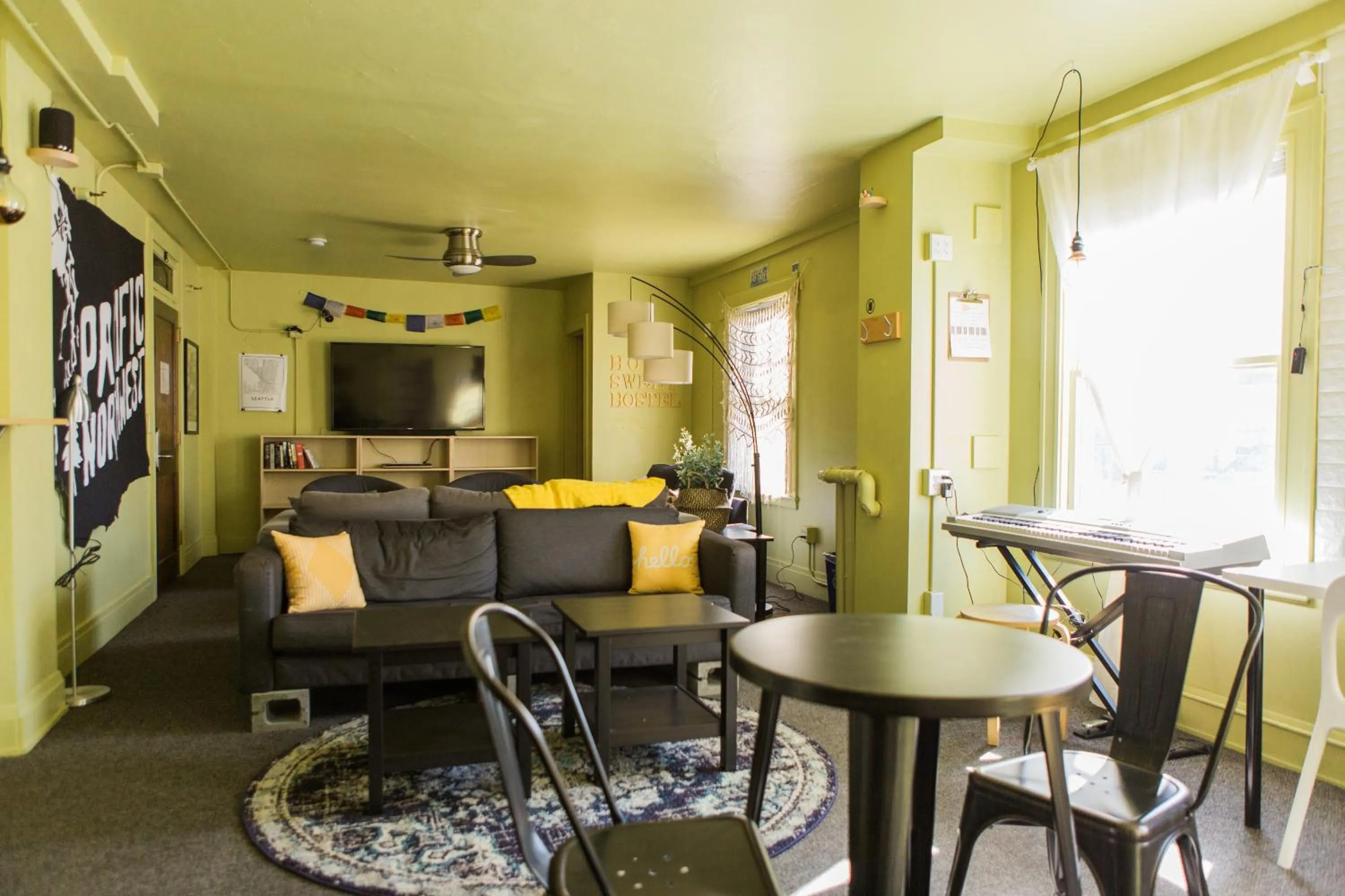 Lounge or bar in American Hotel Hostel