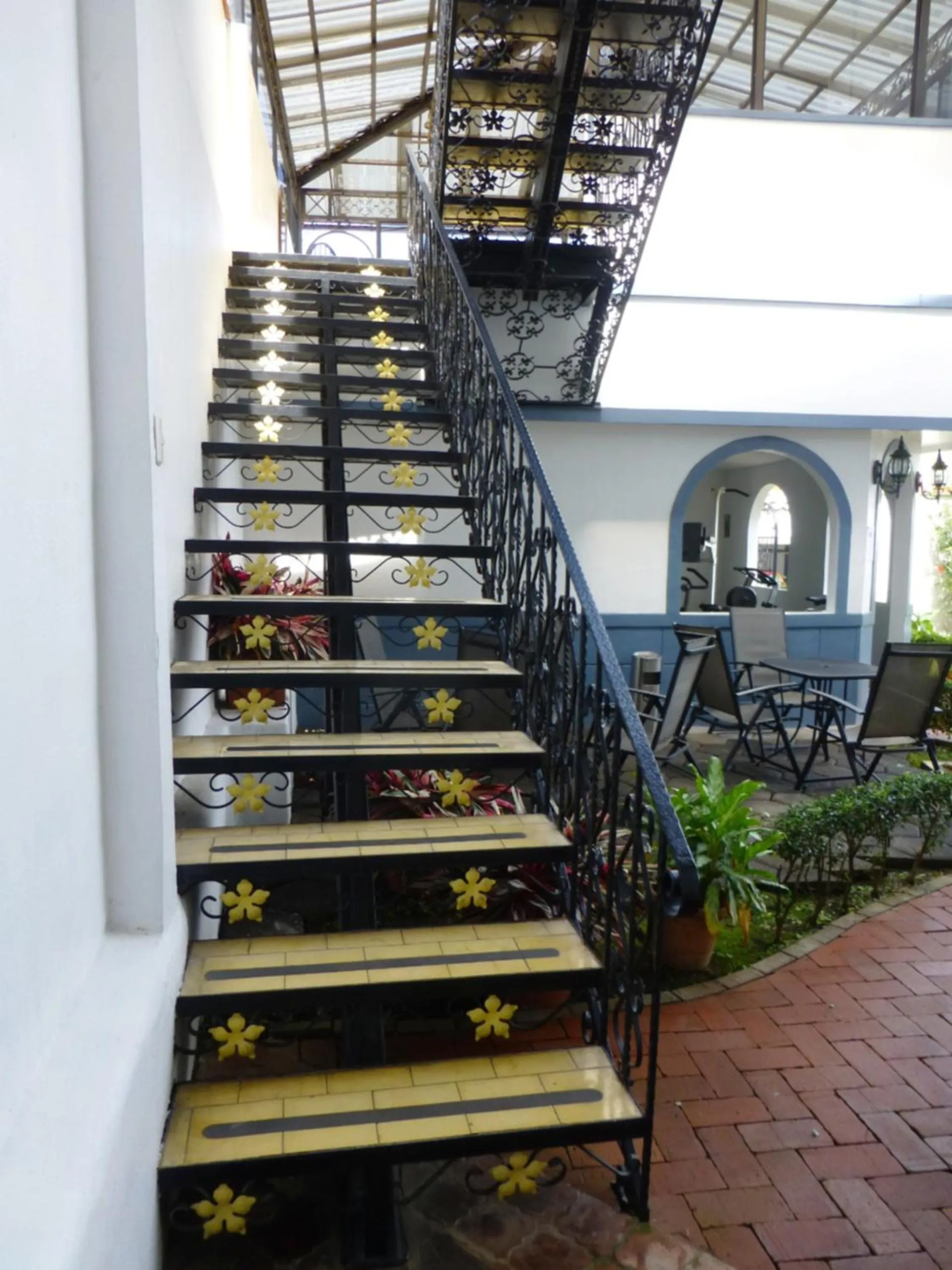 Facade/entrance in Hotel Santo Tomas / Historical Property