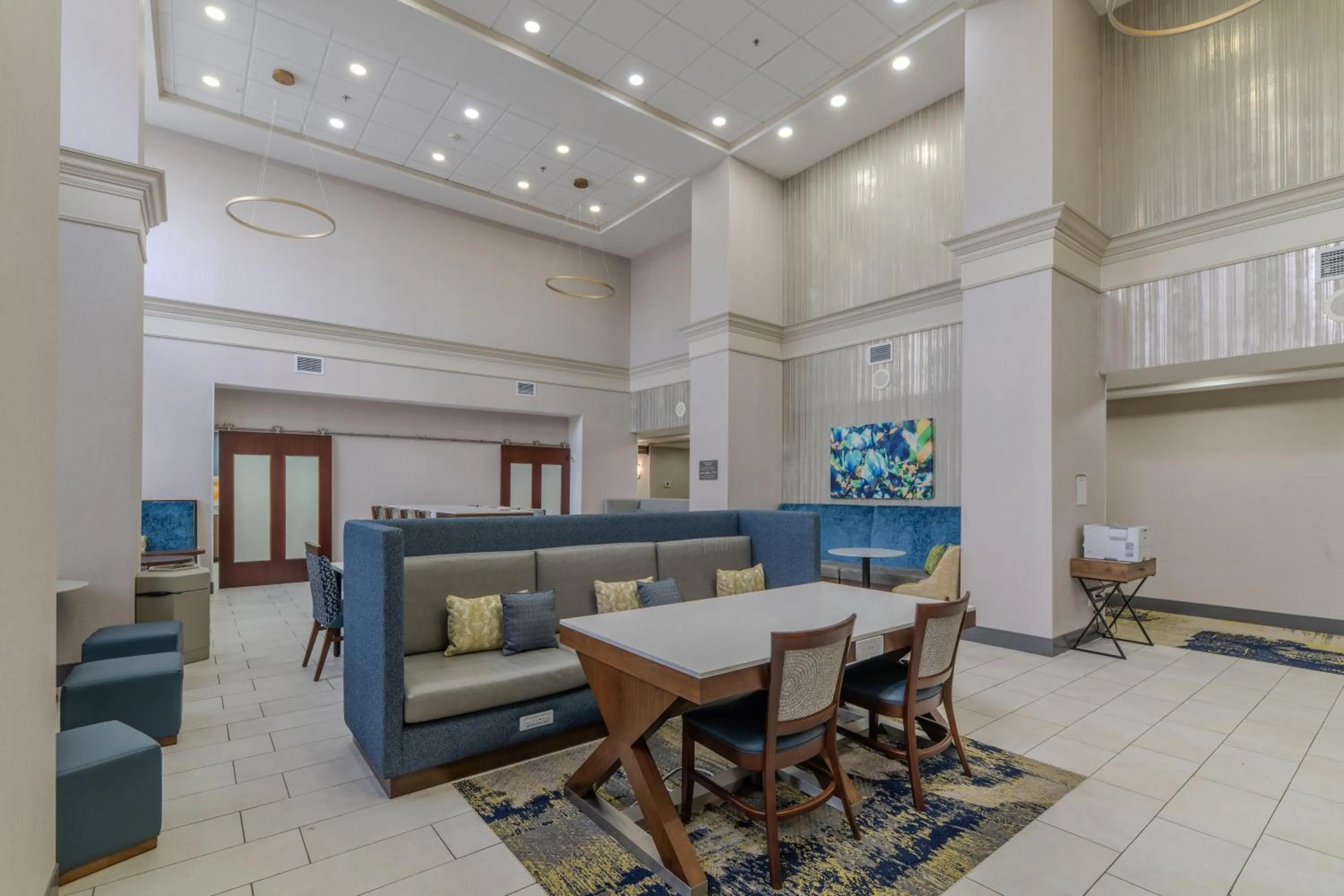 Lobby or reception in Hampton Inn & Suites-Florence Downtown