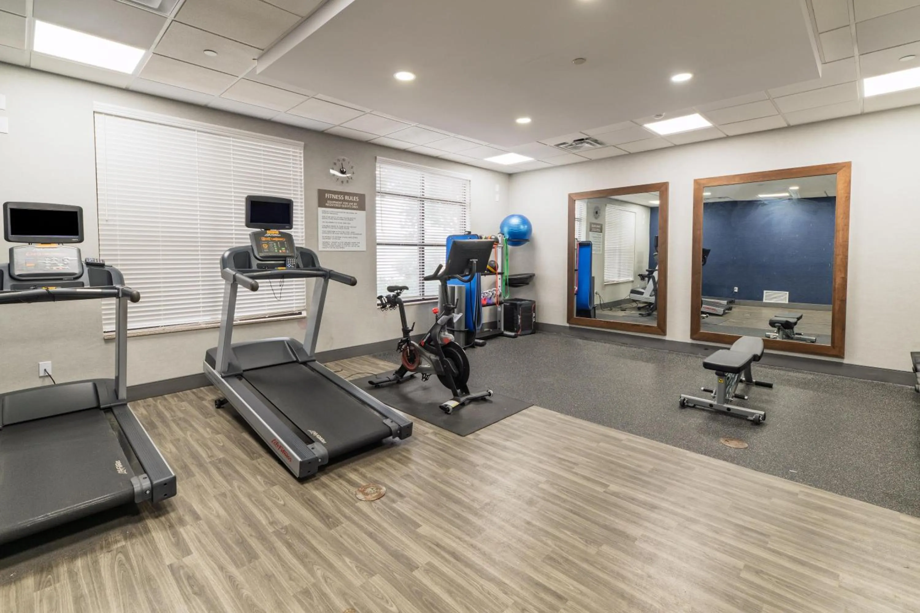 Fitness centre/facilities in Hampton Inn & Suites-Florence Downtown