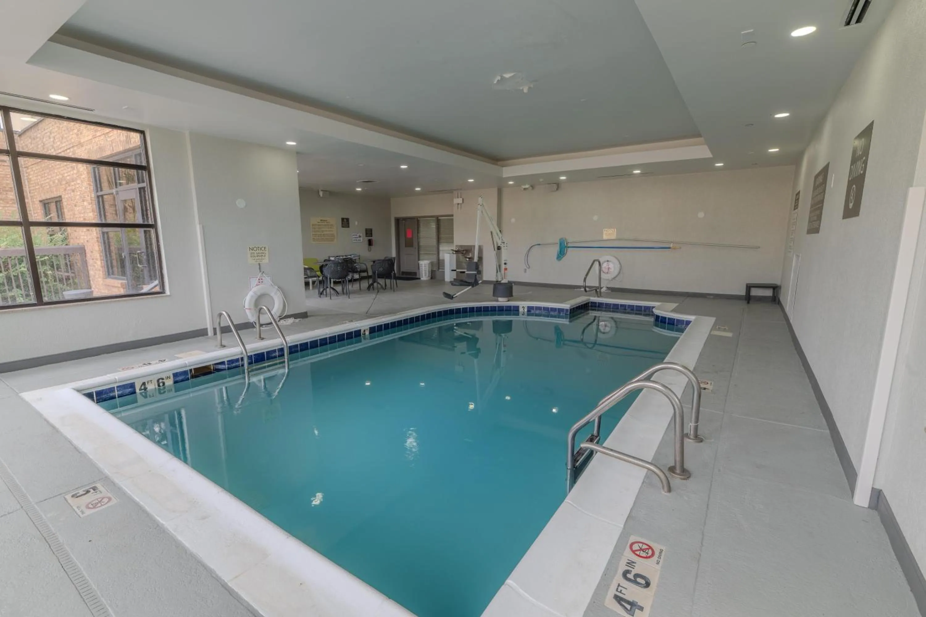 Pool view in Hampton Inn & Suites-Florence Downtown