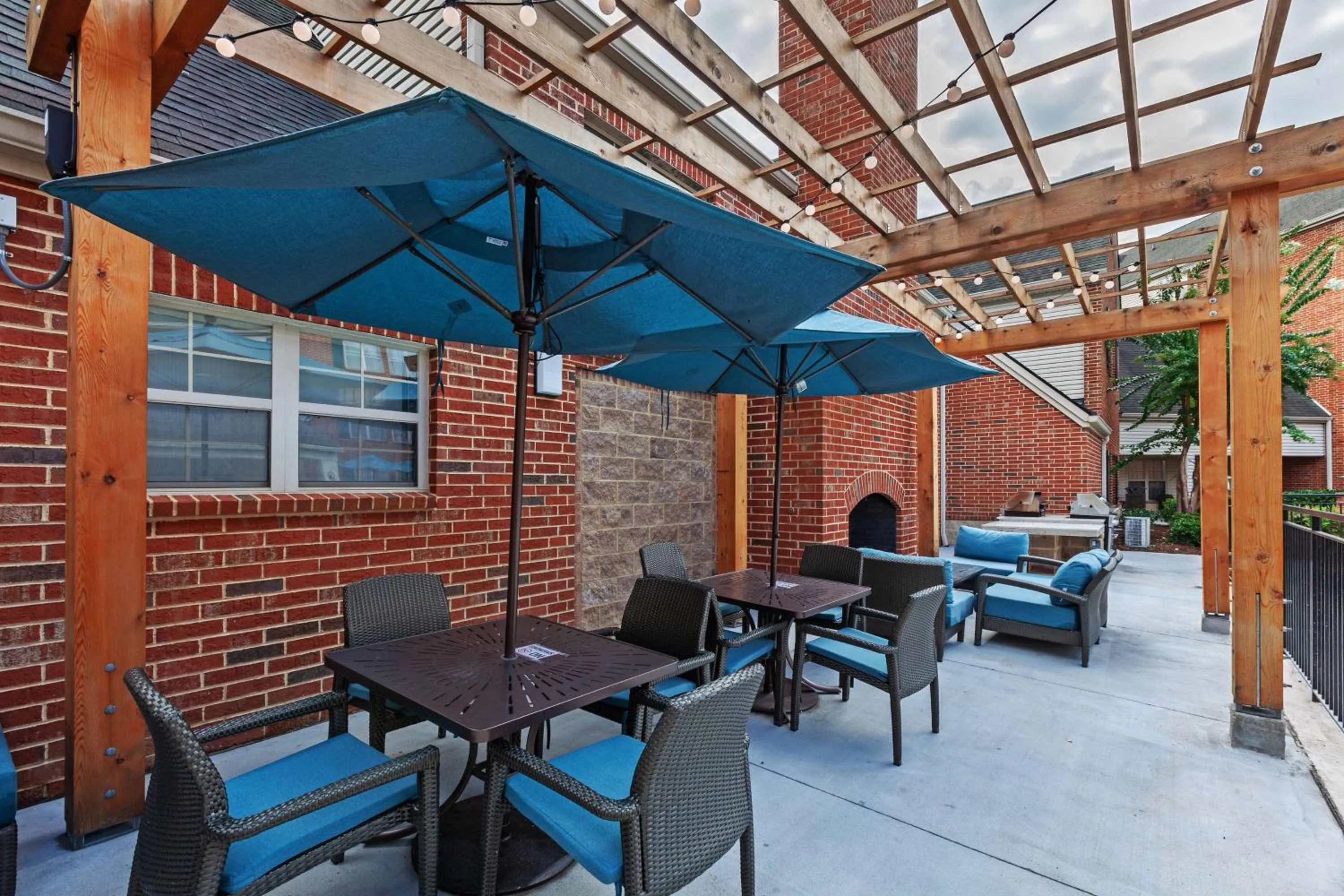 Patio in Homewood Suites by Hilton Greensboro