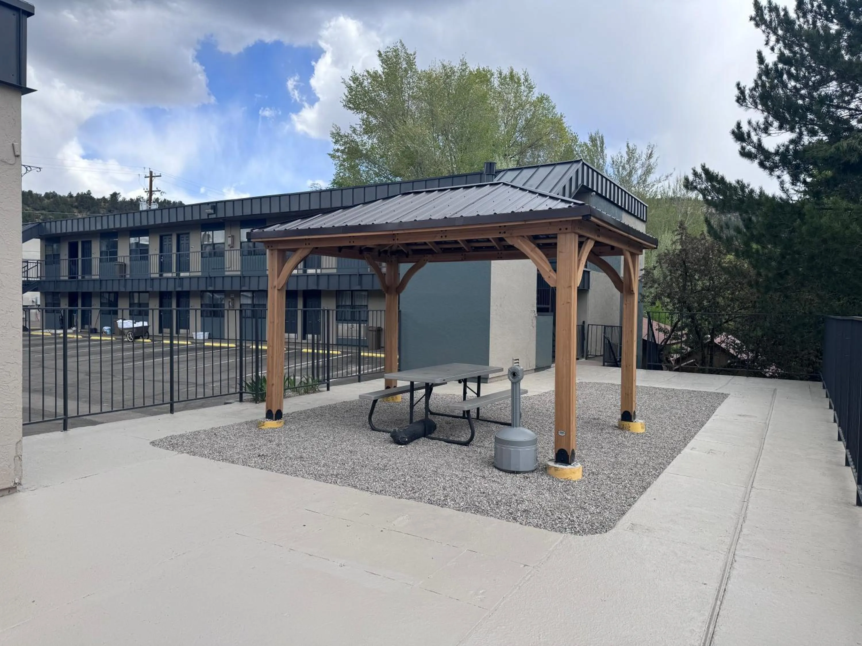 Seating area in Quality Inn Durango