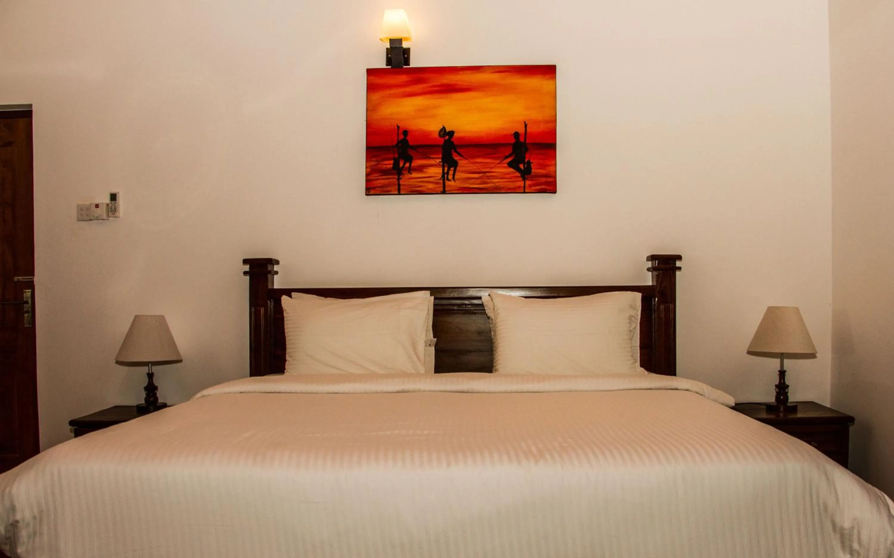 Bed in Hikka Sands & SPA