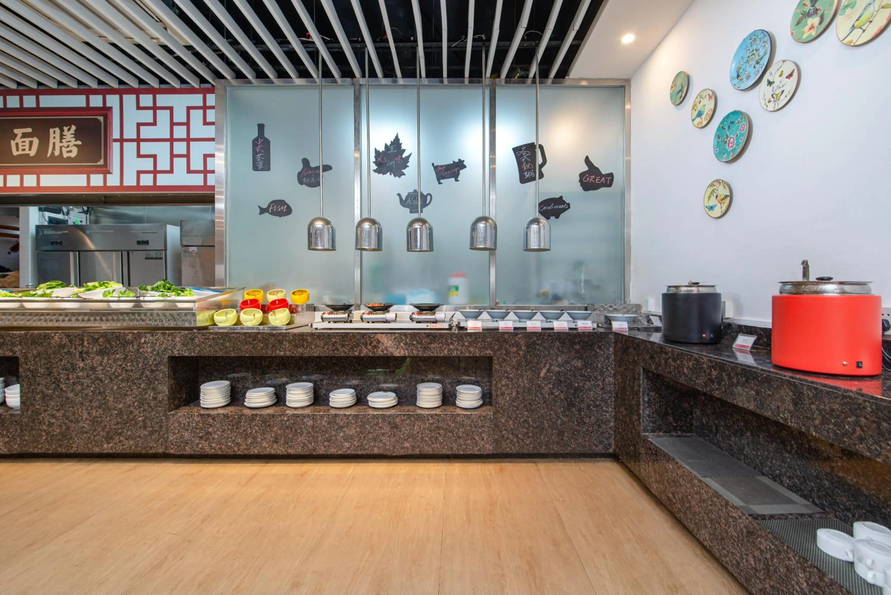 Breakfast in Shenzhen Ramada Plaza, North Railway Station