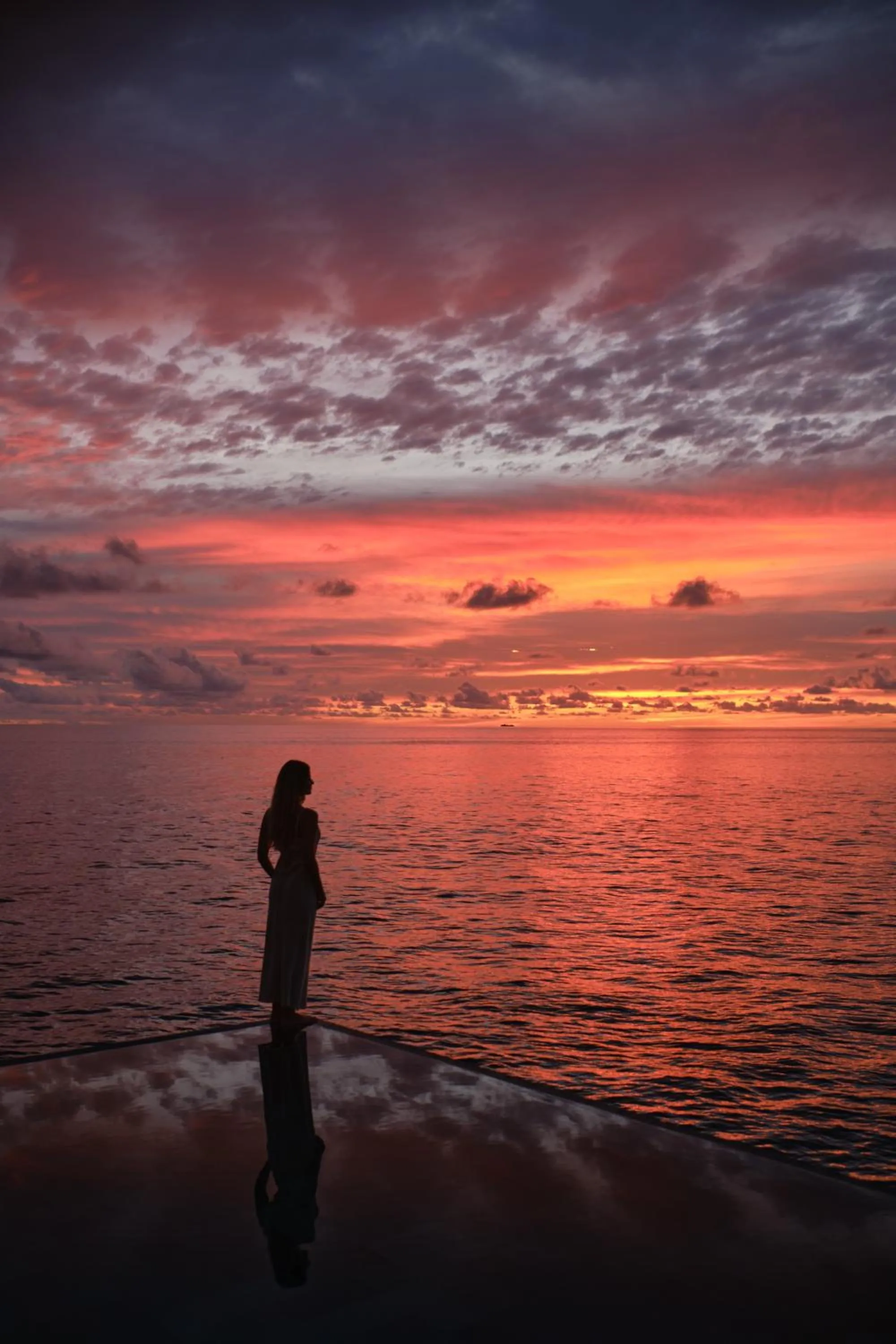 Sunset in Park Hyatt Maldives Hadahaa