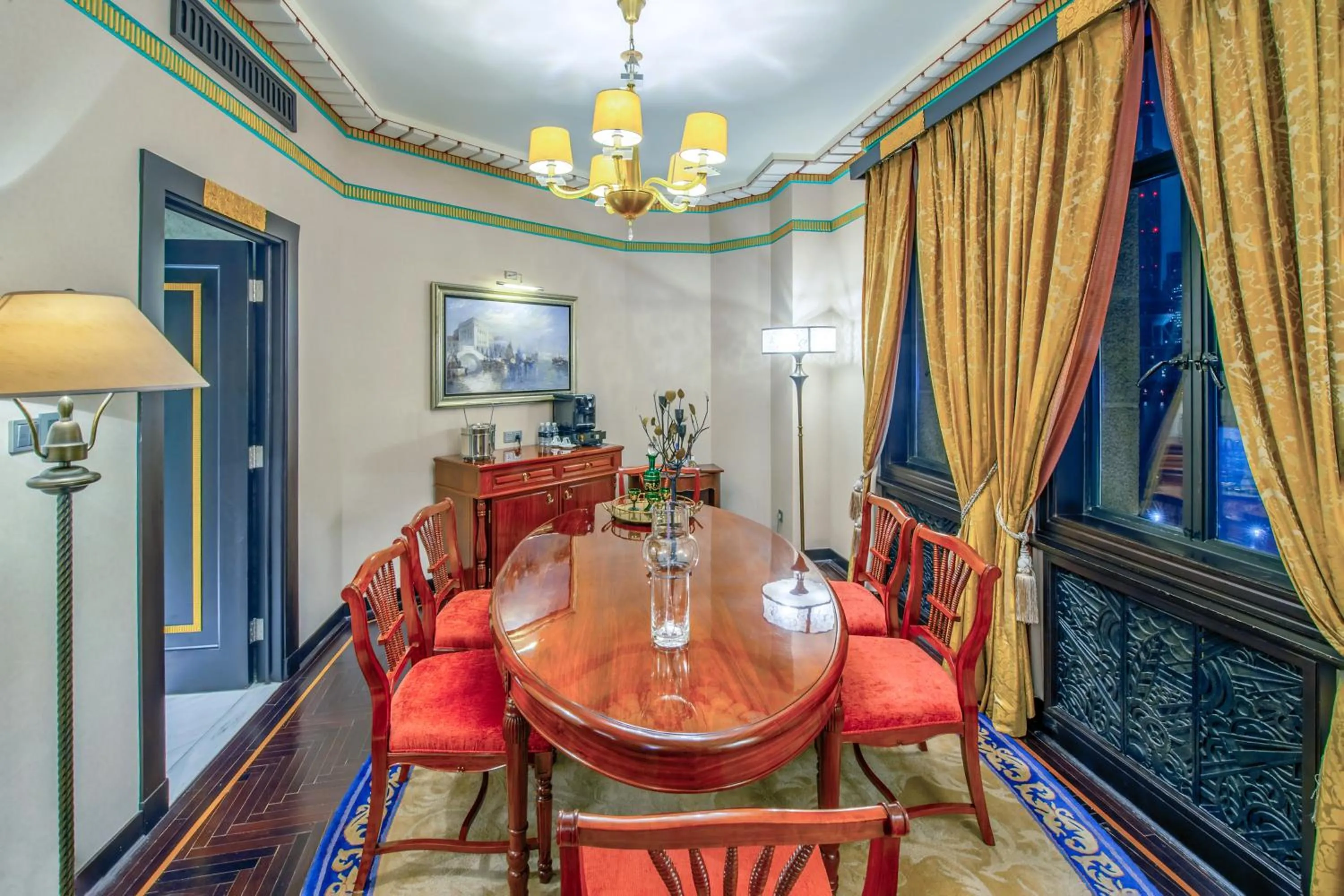 Seating area in Fairmont Peace Hotel on the Bund