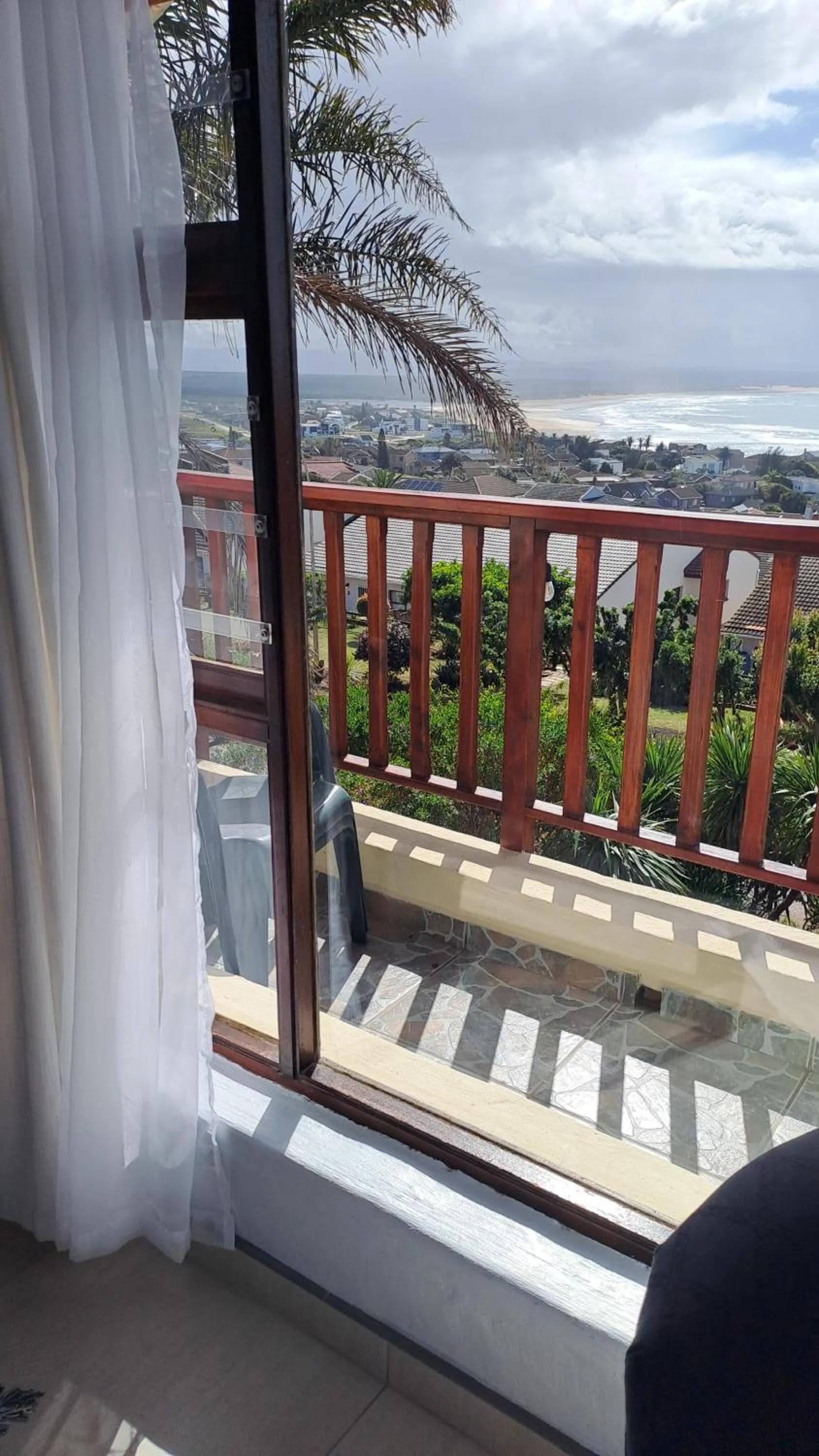 A1 Kynaston Guest House bed and breakfast or self catering