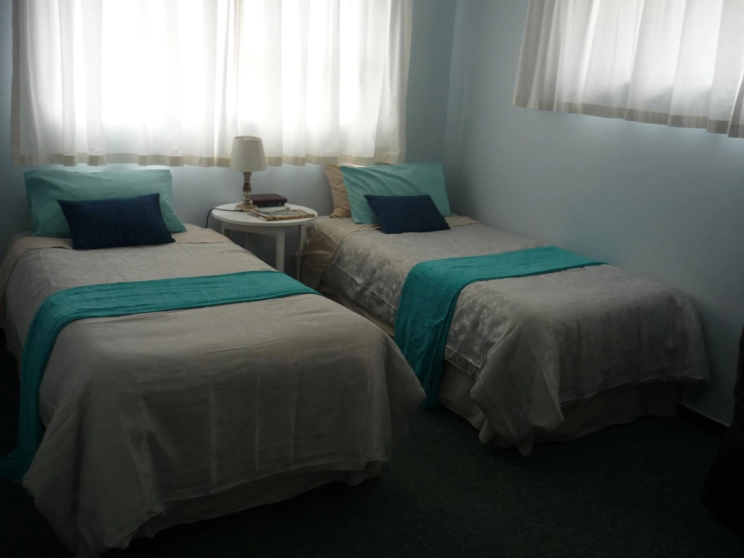 Bed in A1 Kynaston Guest House bed and breakfast or self catering