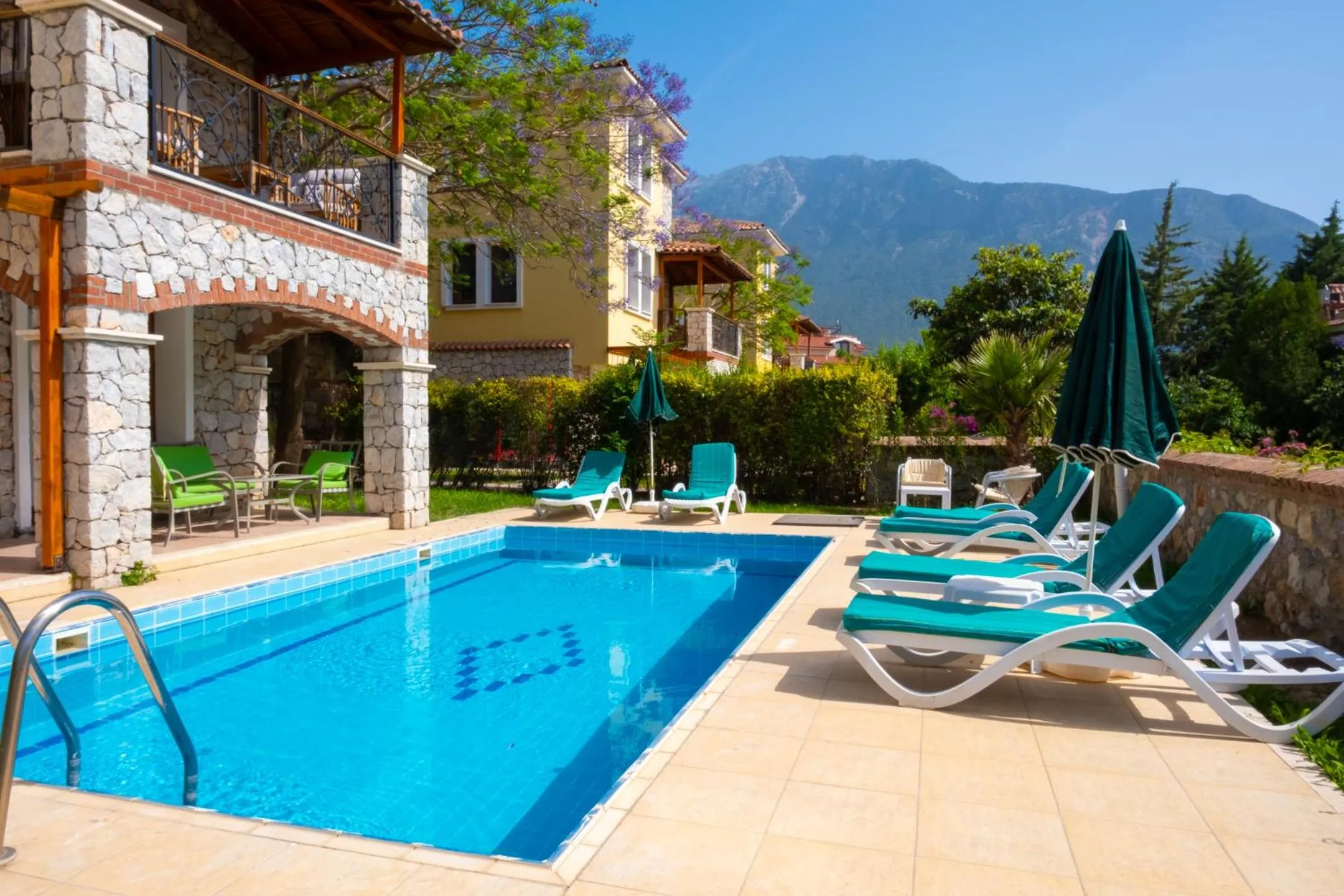 Swimming pool in Perdikia Hill Hotel And Villas