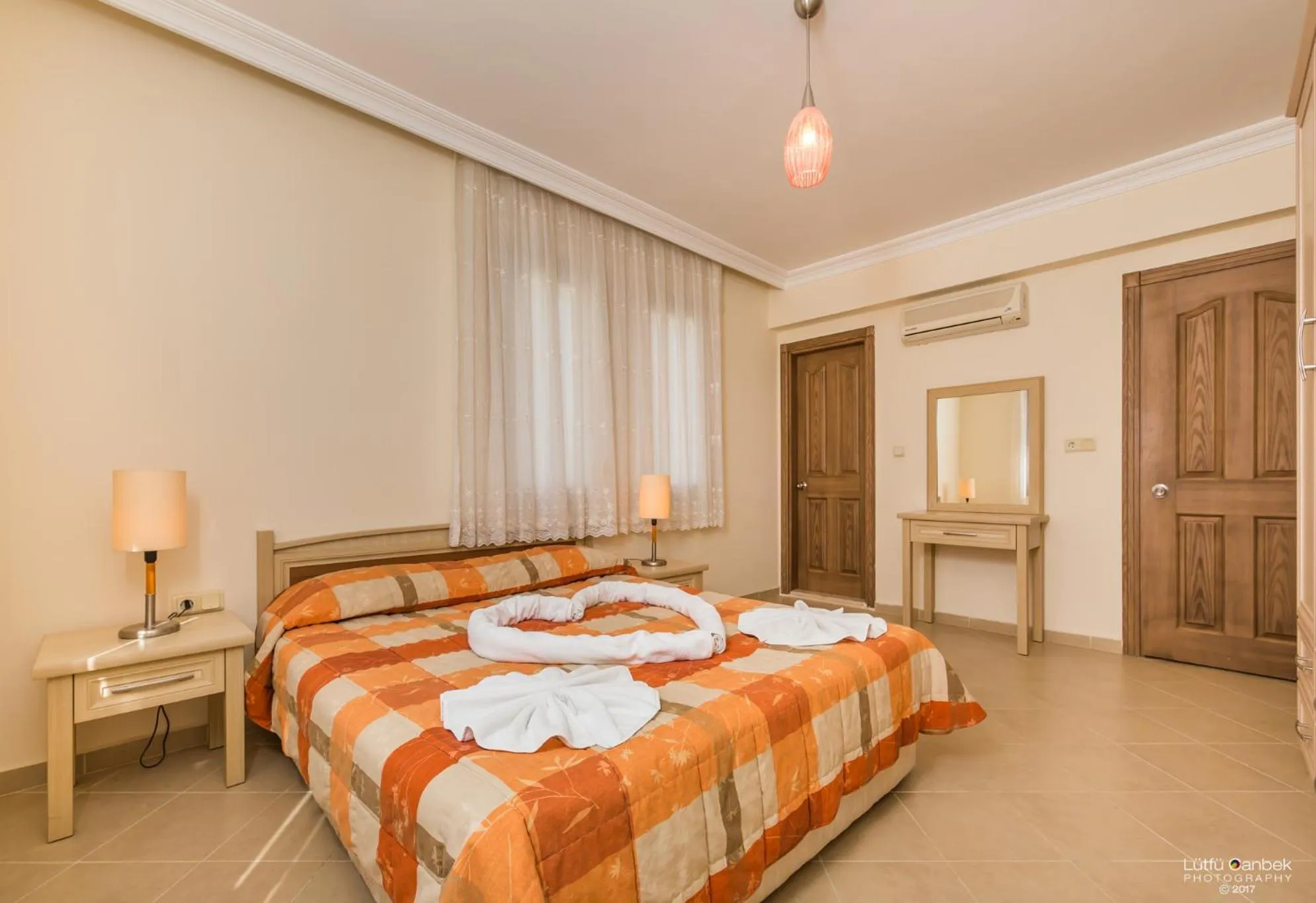 Bedroom, Bed in Perdikia Hill Hotel And Villas
