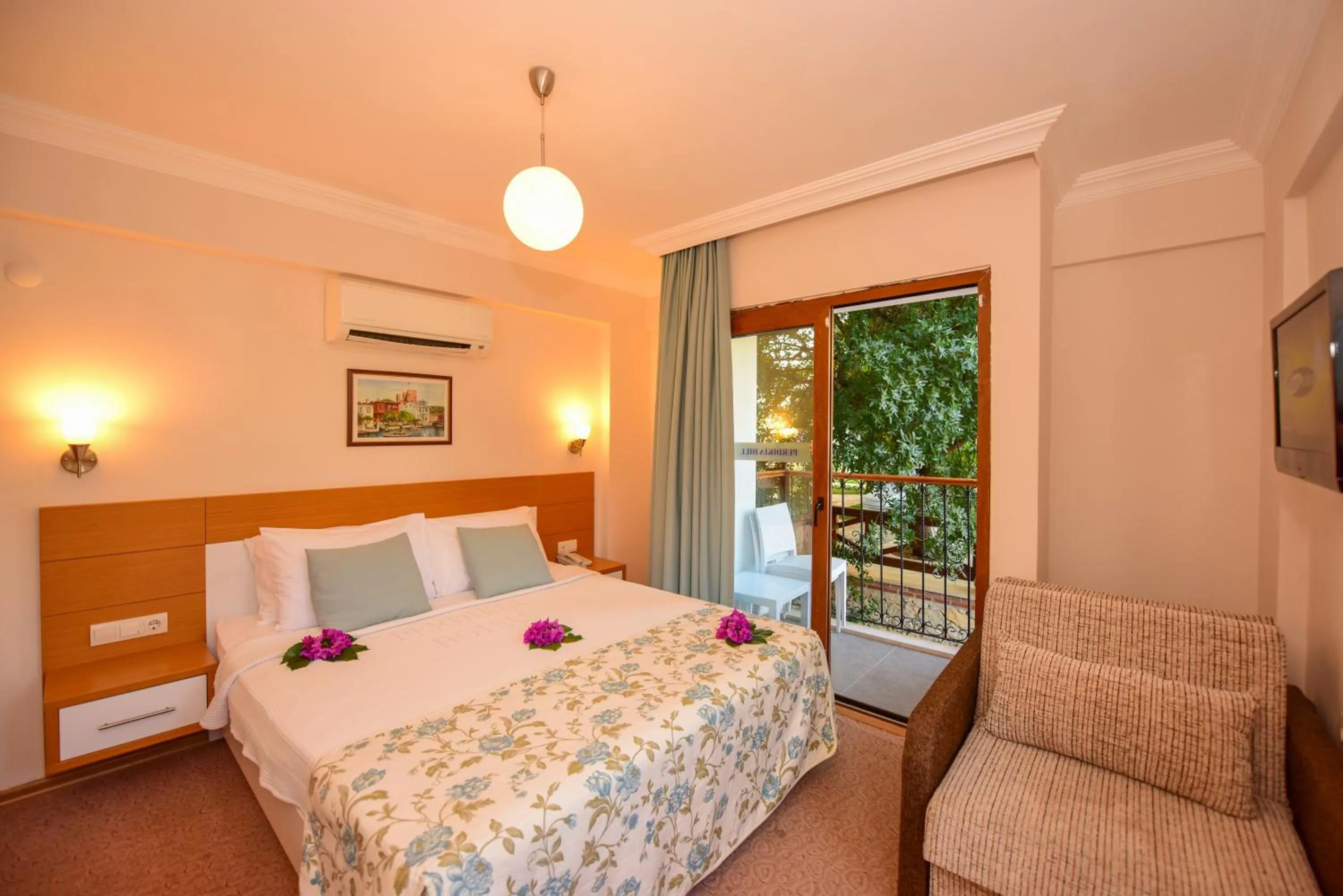 Photo of the whole room, Bed in Perdikia Hill Hotel And Villas