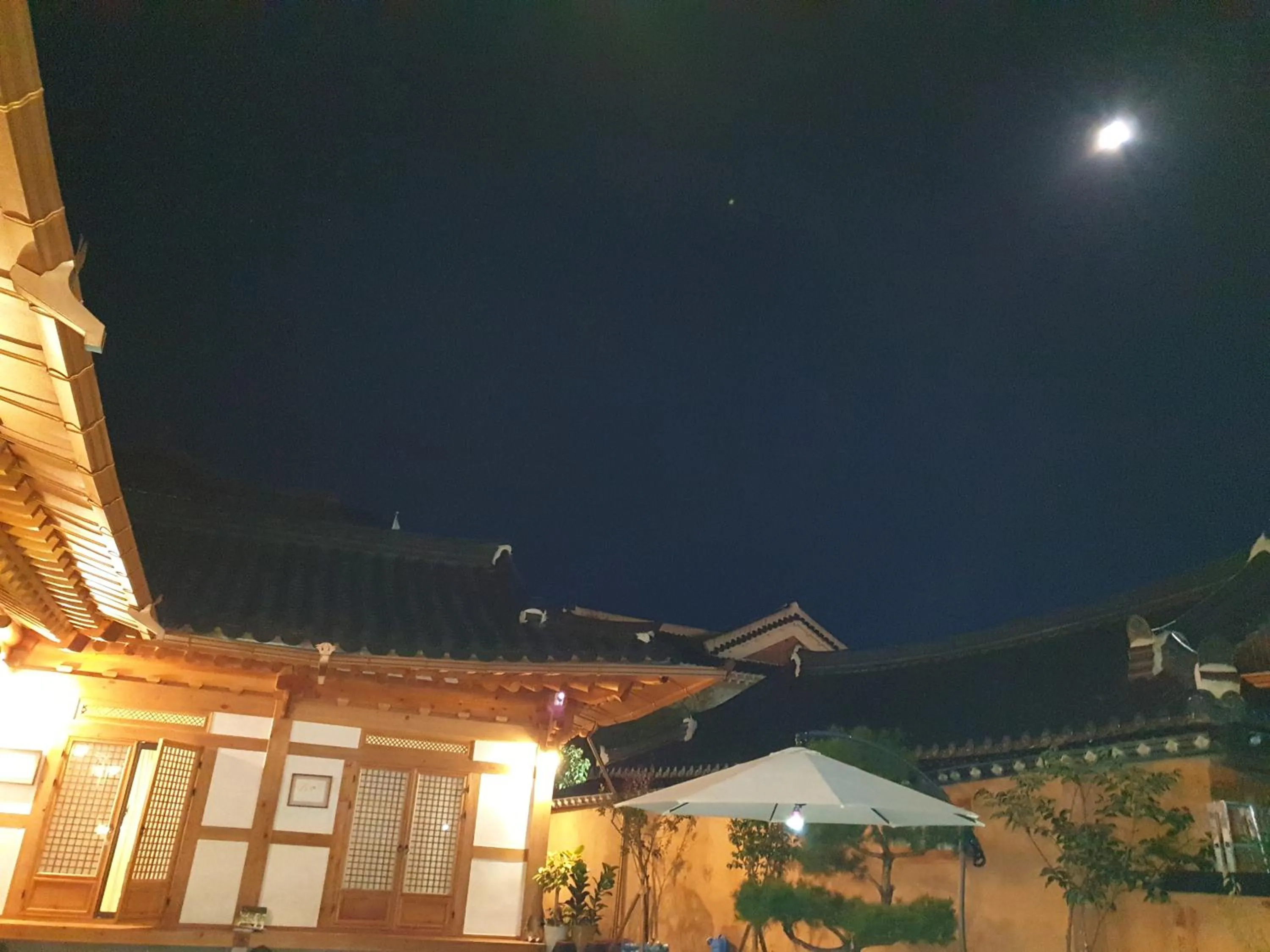 Hanok Hyeyum