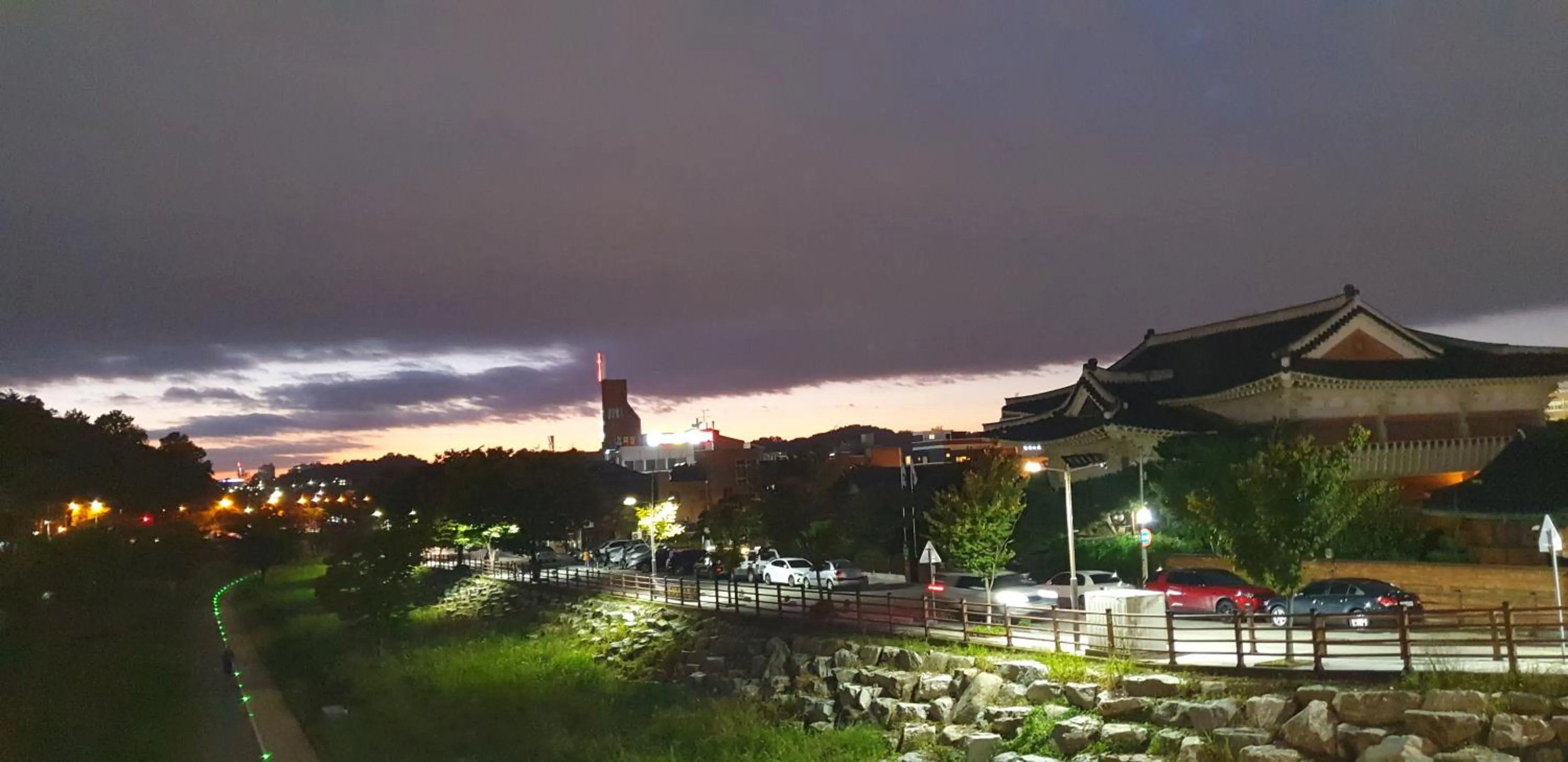 Fishing in Hanok Hyeyum