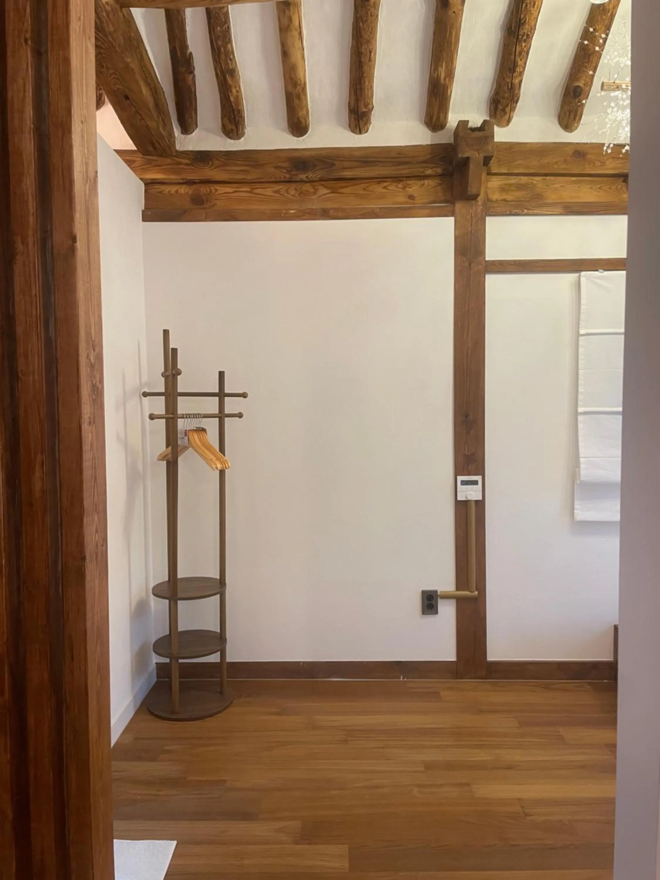 Shower in Hanok Hyeyum