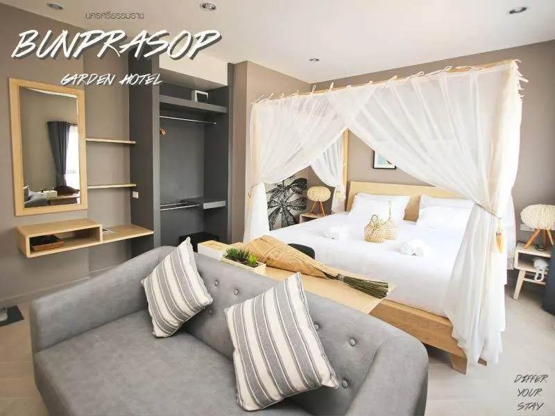 Bed in Bunprasop Garden Hotel