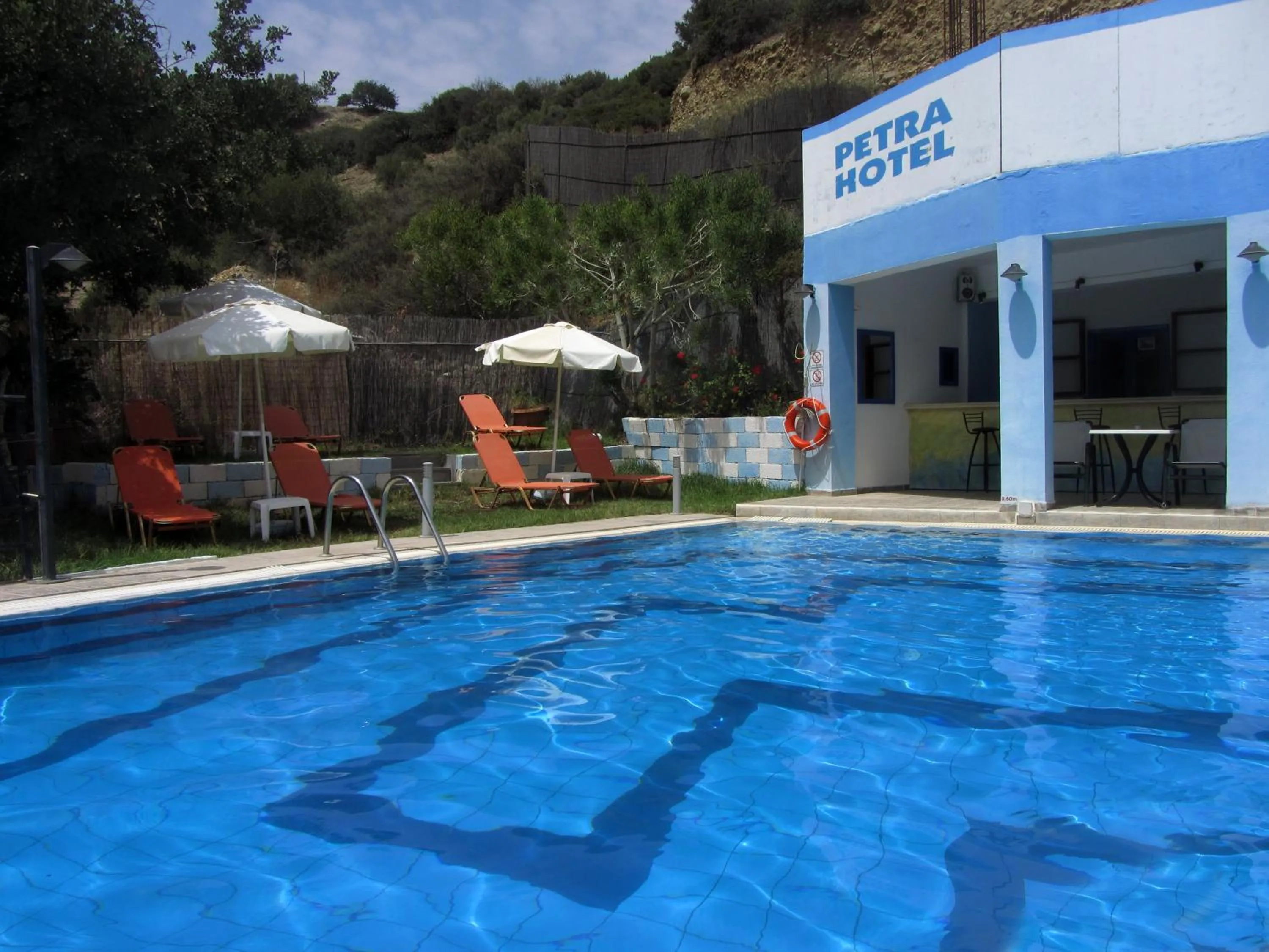 Swimming pool in Petra Hotel