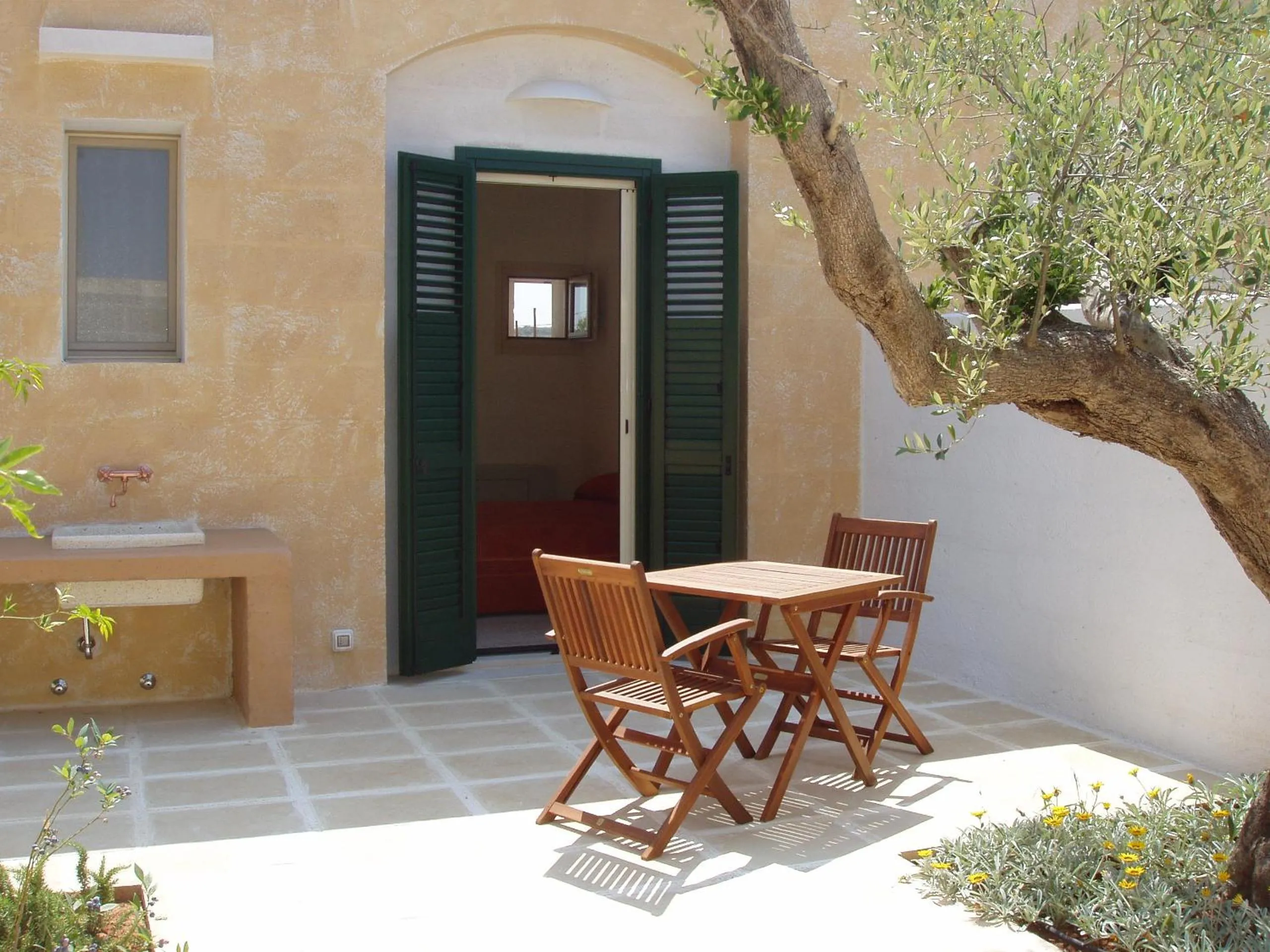 Garden view in Masseria L'Antico Frantoio