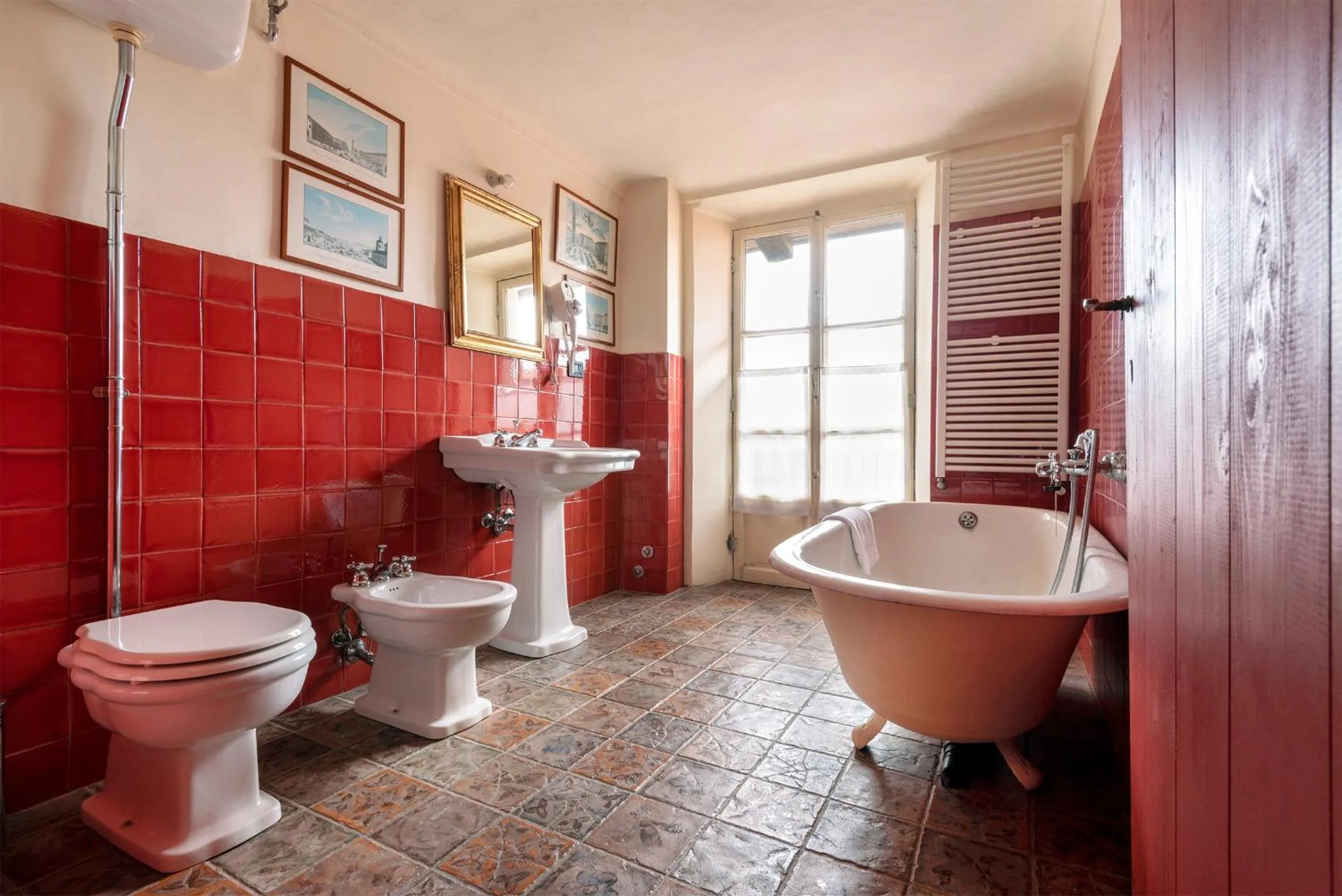 Castello Di San Sebastiano Po