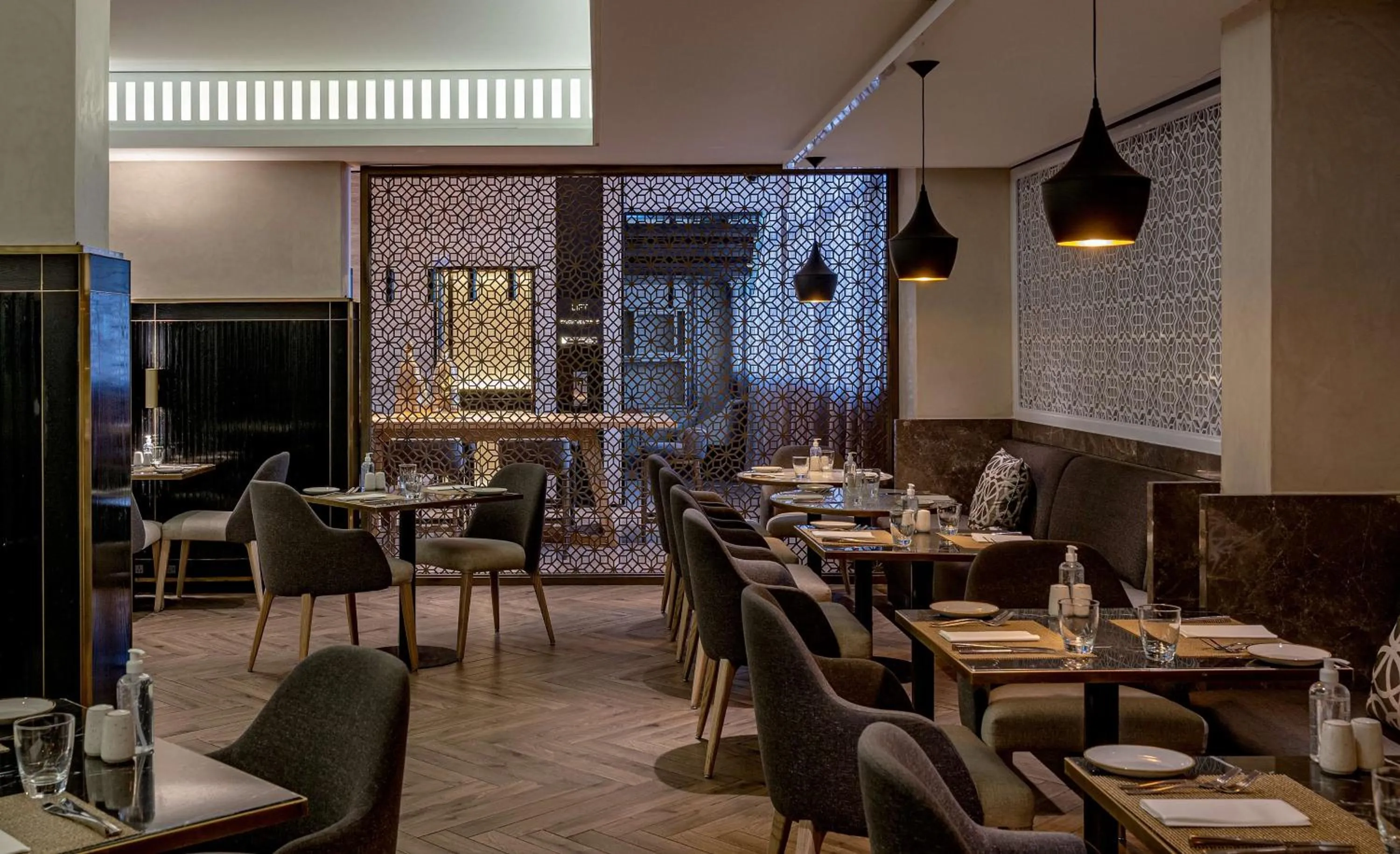 Restaurant/places to eat in Hyatt Regency Cape Town