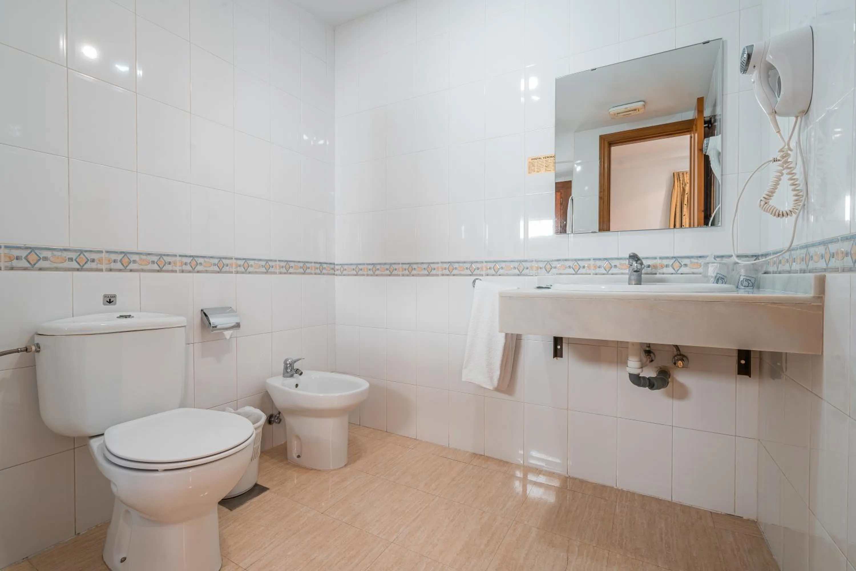 Bathroom in Veronica Centro