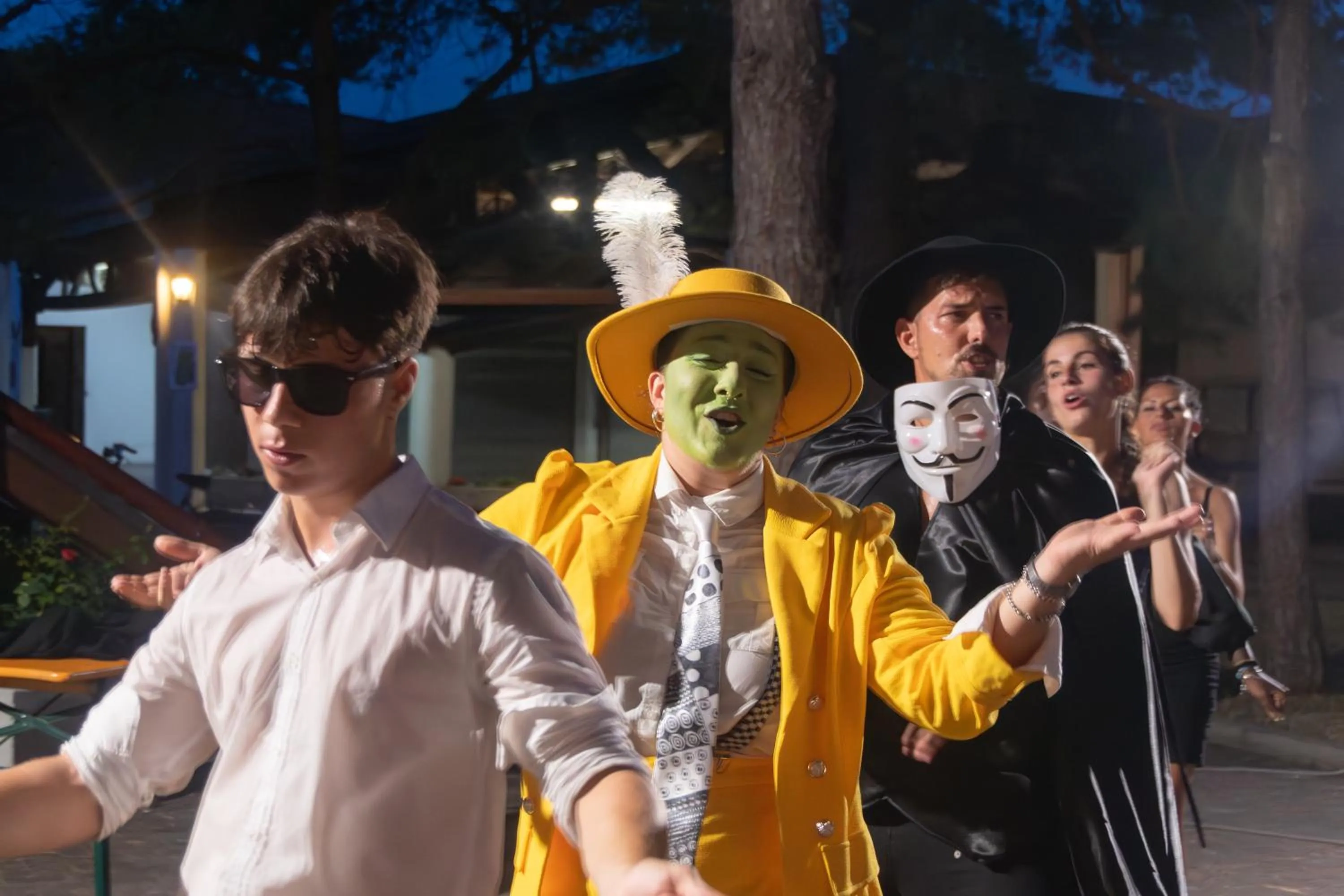 Evening entertainment in Residence Punta Spin