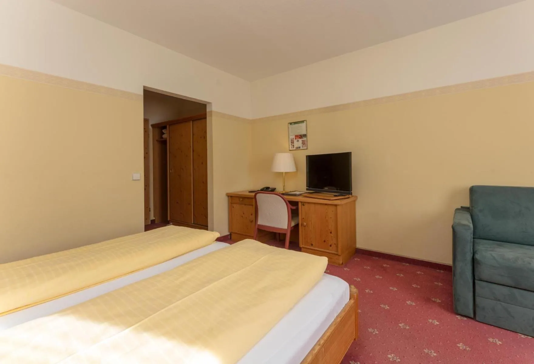 Double Room - single occupancy in Hotel Restaurant Lebzelter