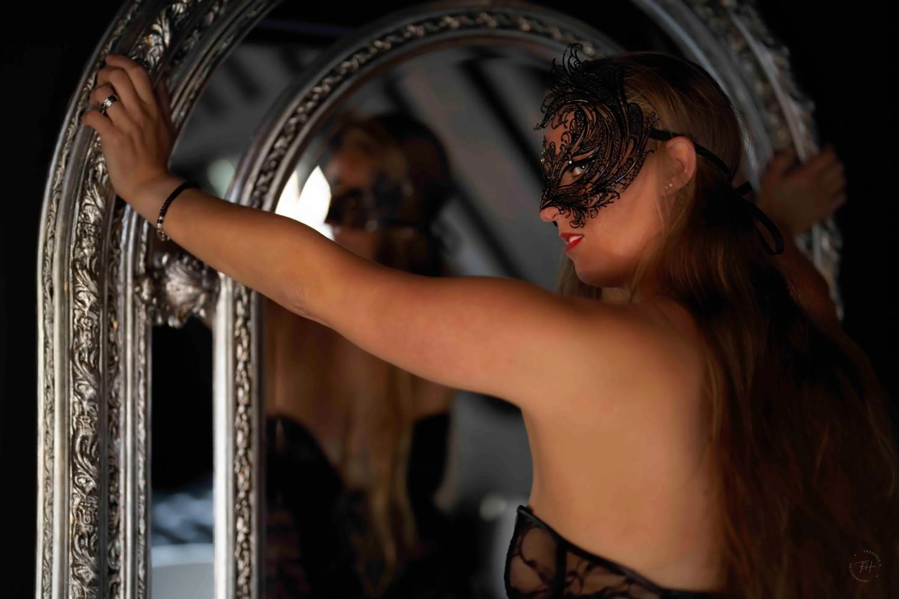 Entertainment in Domaine 10