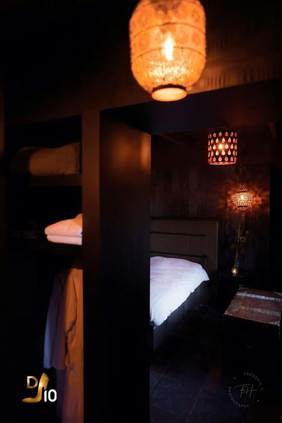 Decorative detail, Bed in Domaine 10