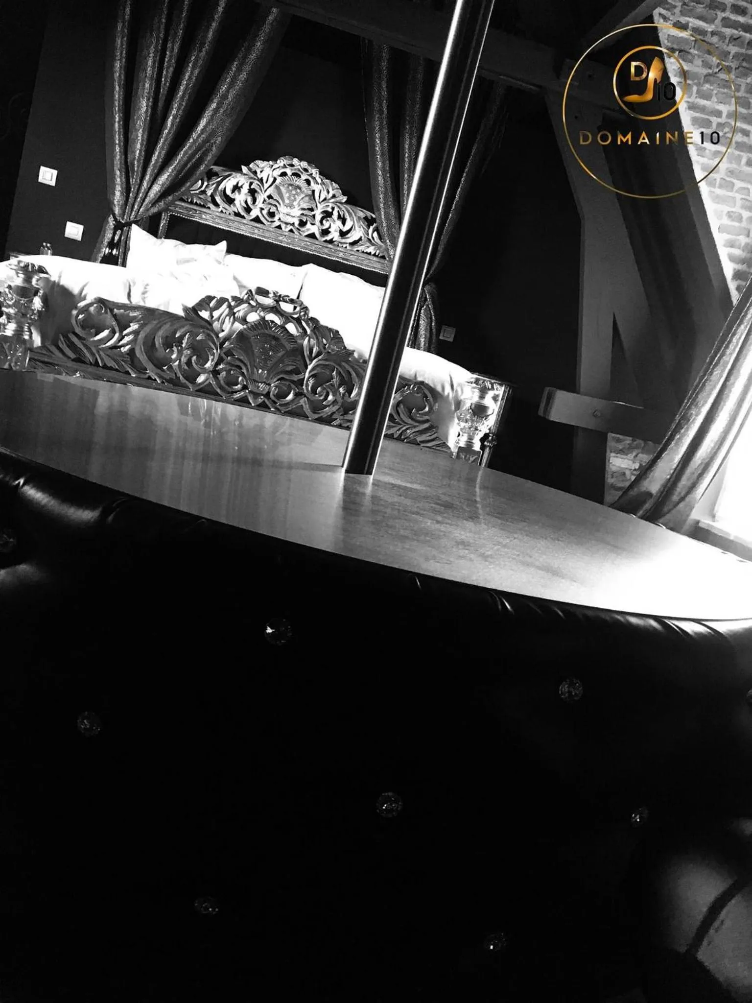 Decorative detail in Domaine 10