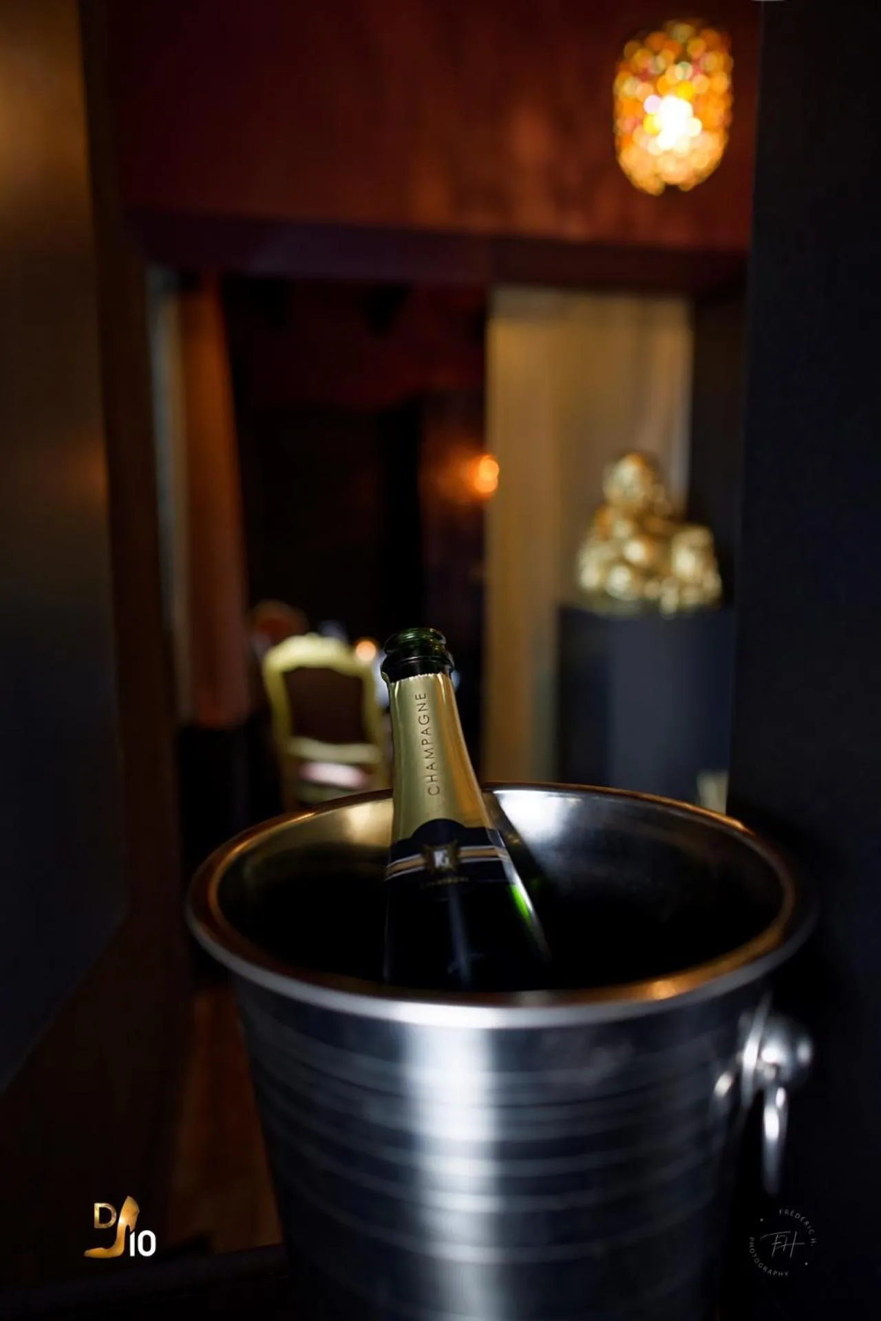 room service in Domaine 10