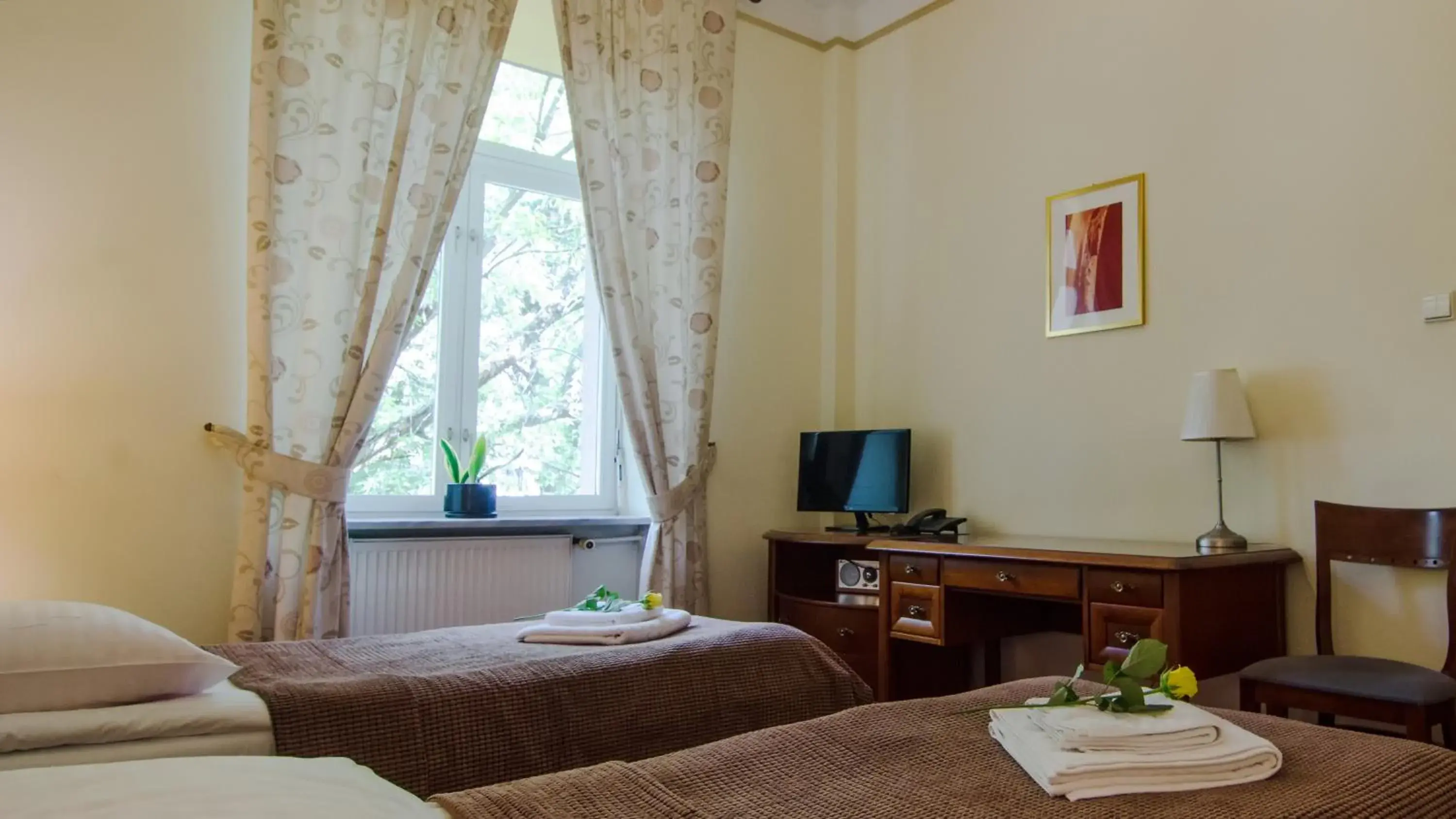 Twin Room in Hotel Łazienkowski Twin Room in Hotel Łazienkowski