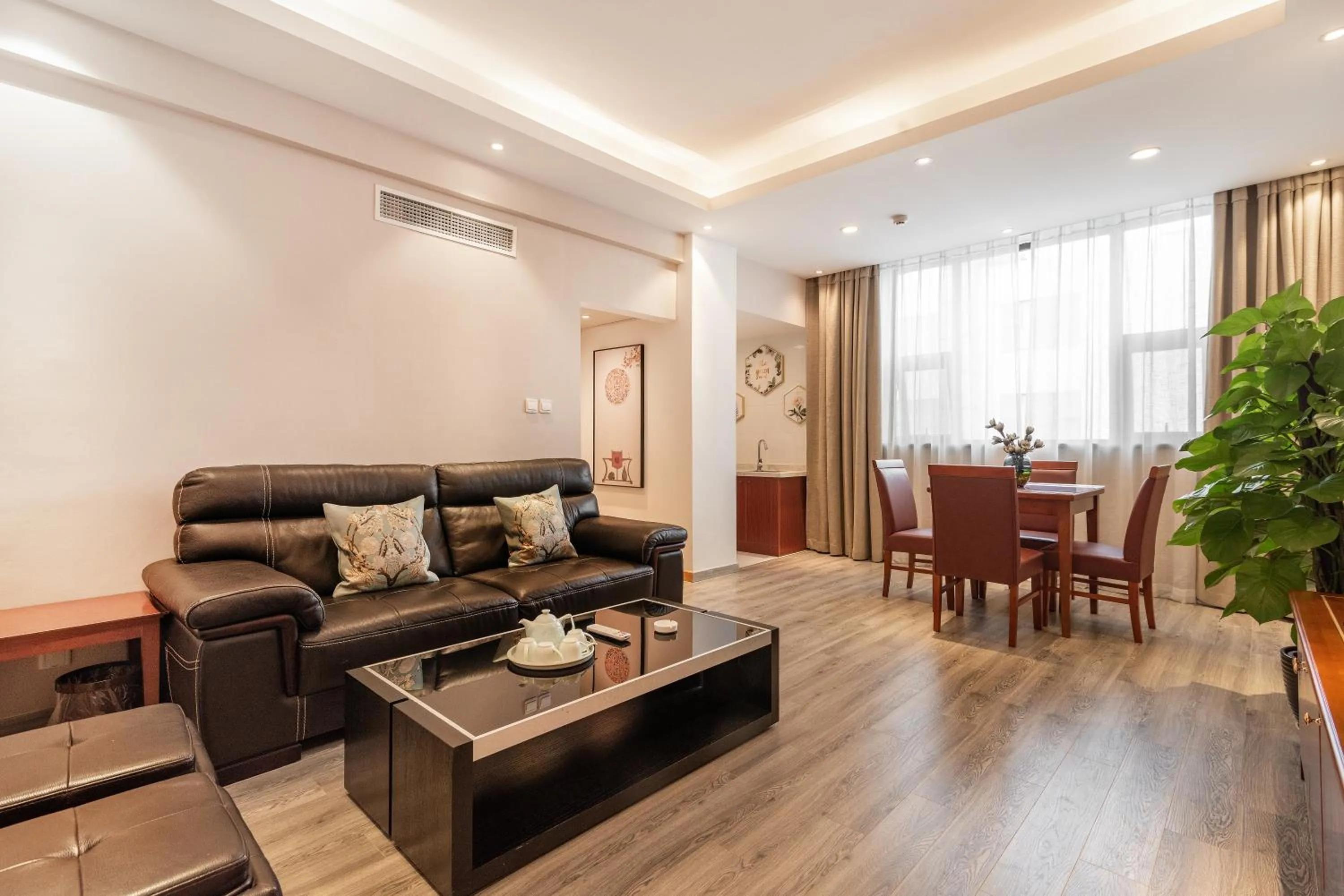 Living room in Jinling Mansion Nanjing