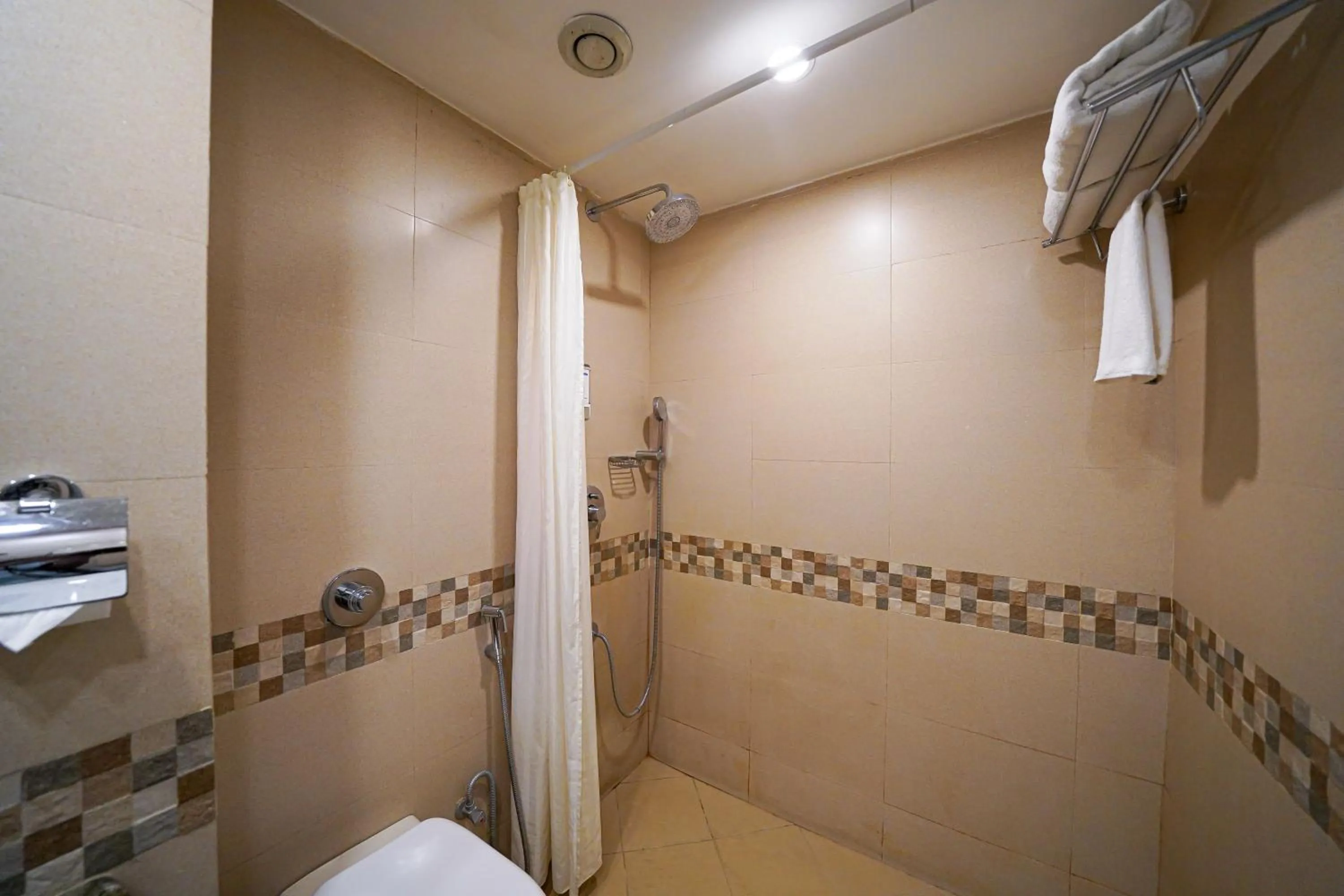 Shower in Open Hotel by Olive - The Infantry Hotel