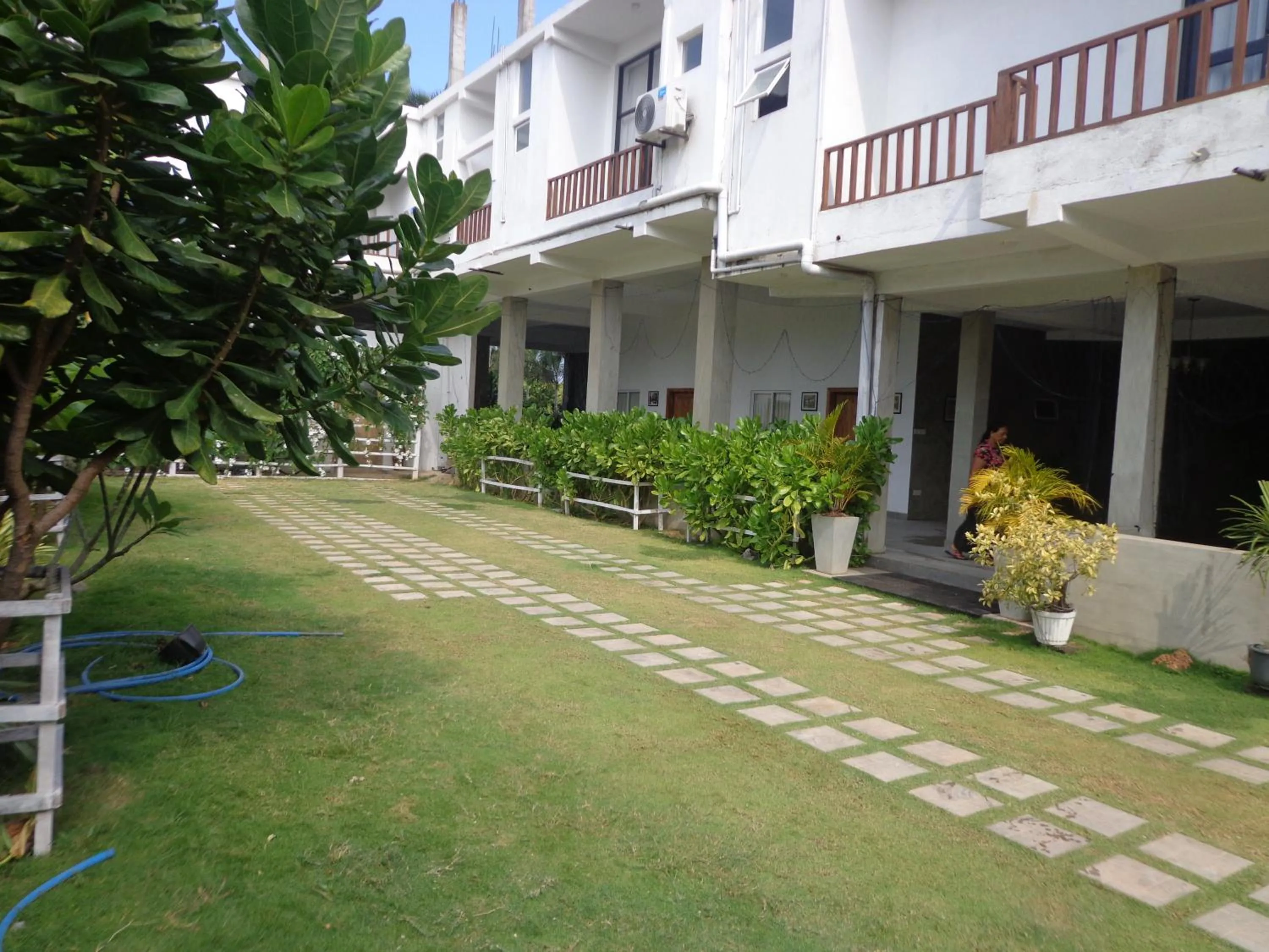 Garden in Hotel Star White - Negombo