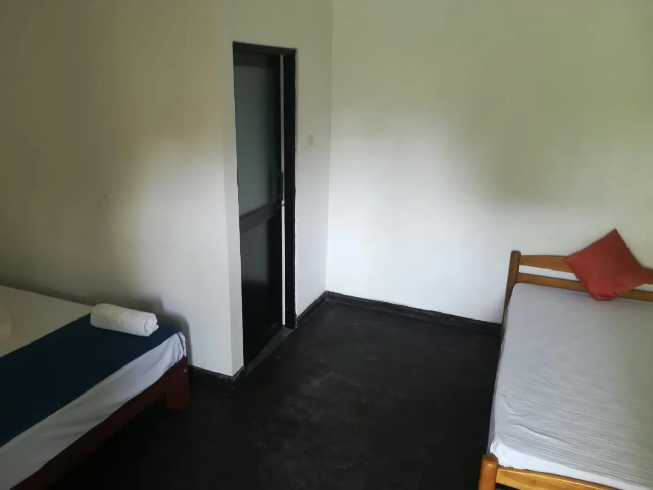 Bed in Hotel Star White - Negombo