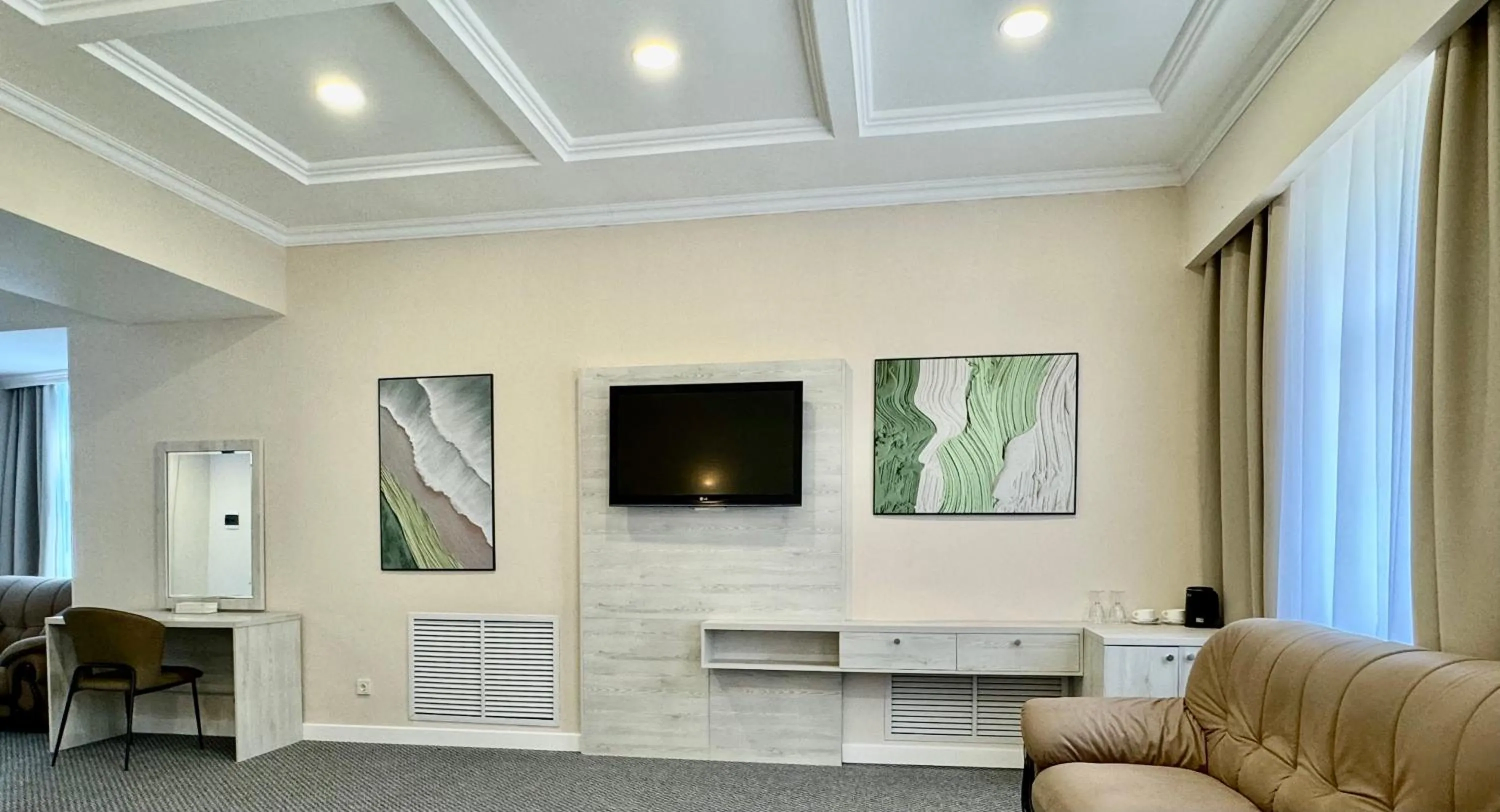 TV and multimedia in Grand Hotel Eurasia