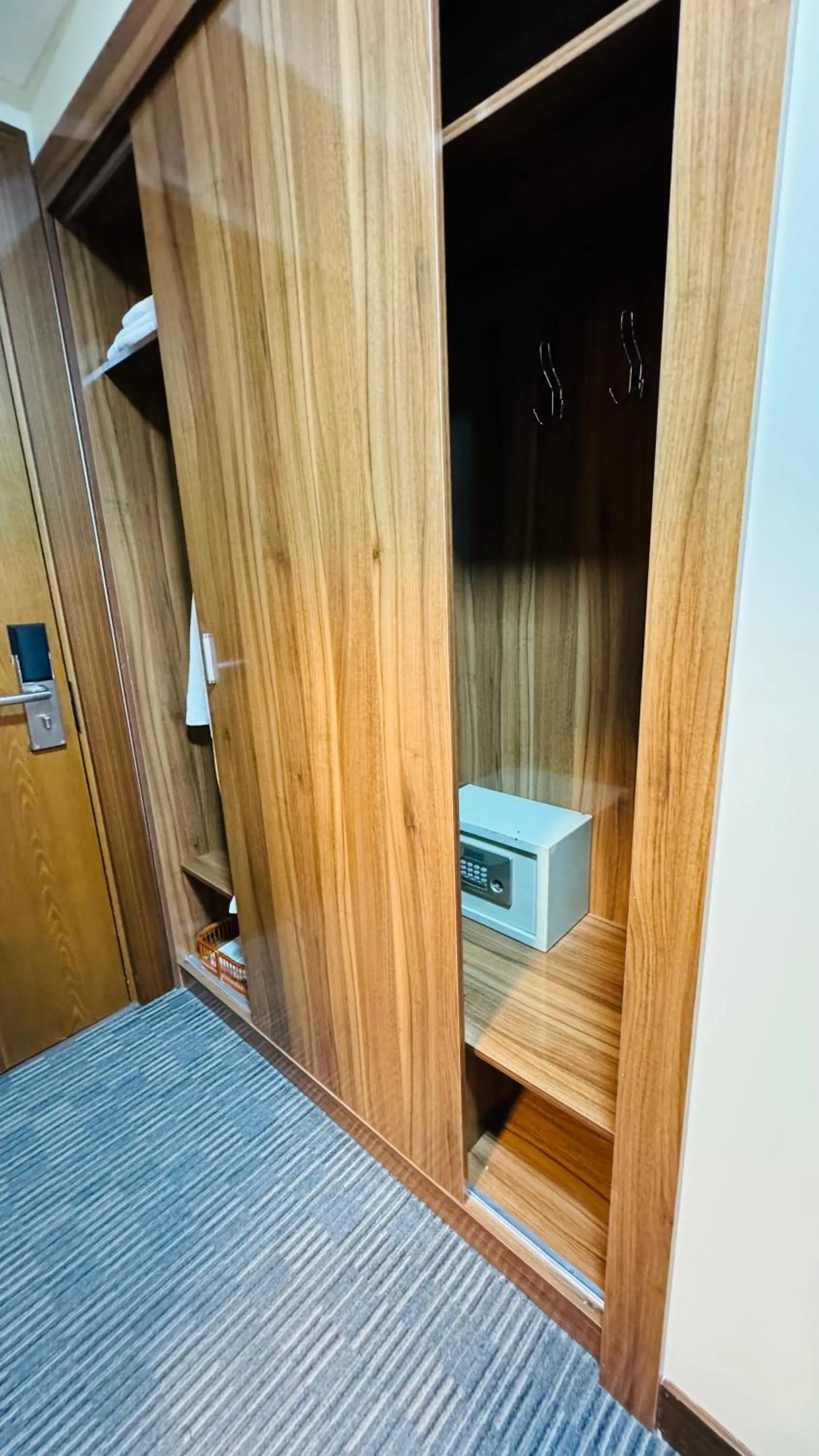 Bedroom, Bed in Grand Hotel Eurasia