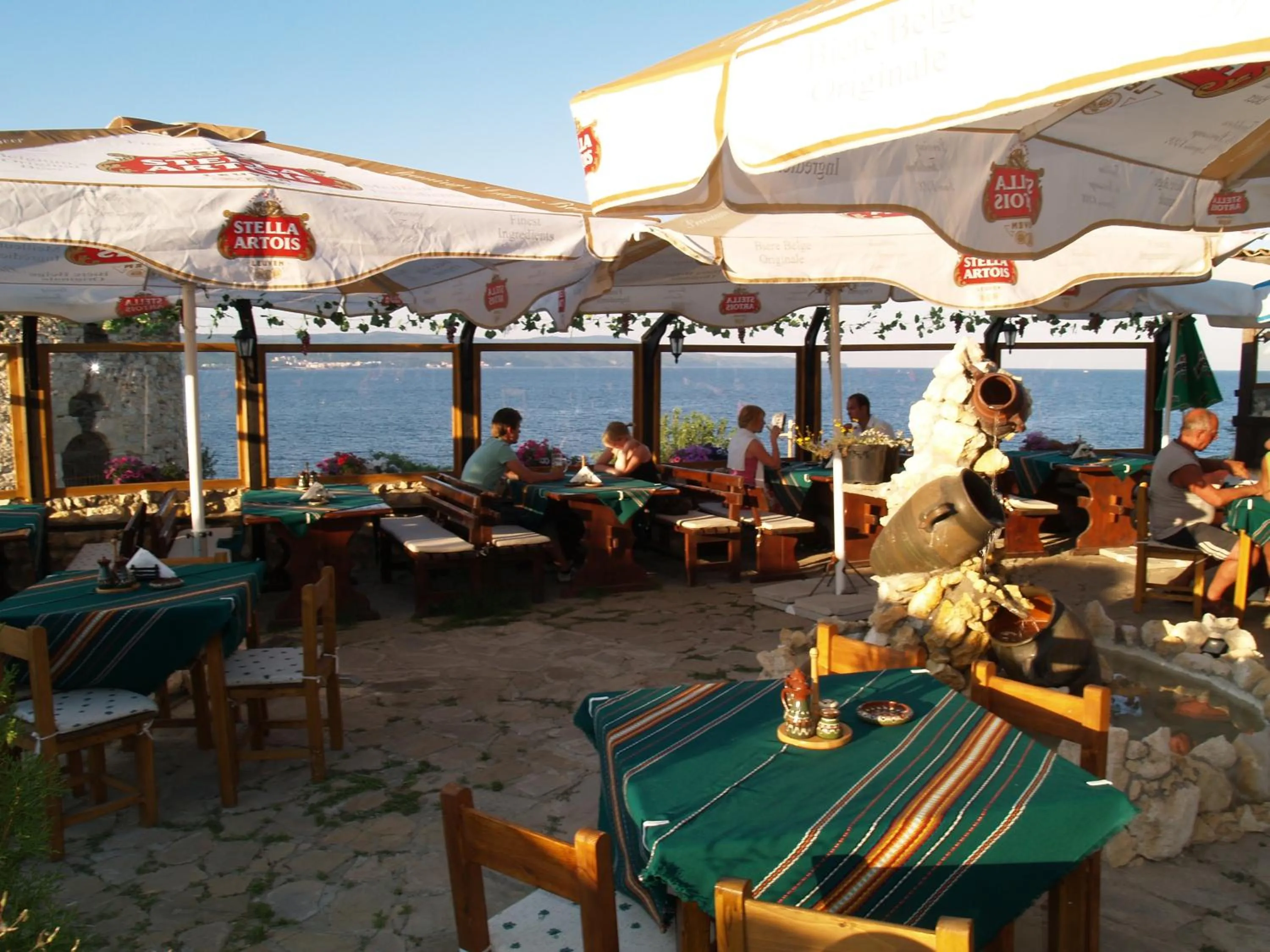 Restaurant/places to eat in Victoria Hotel Nessebar