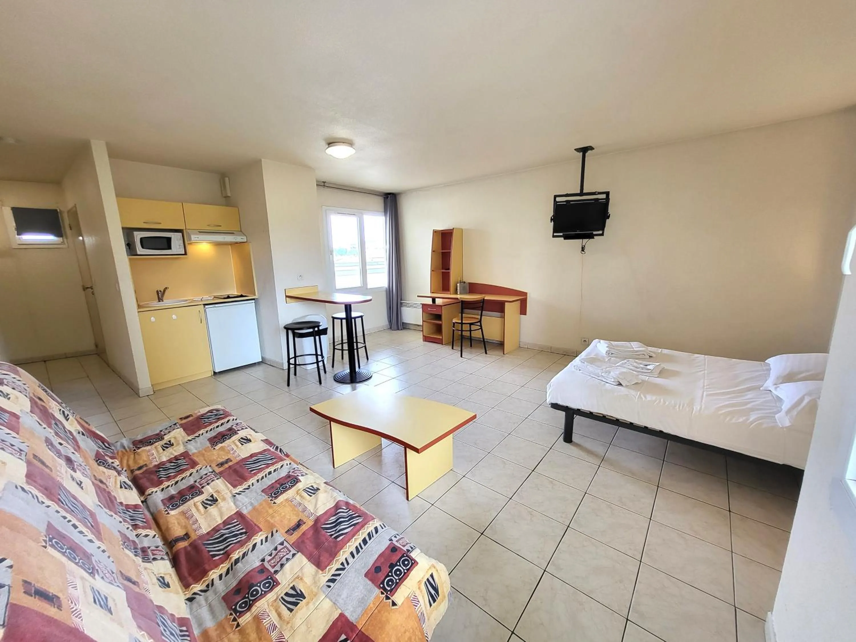 Bed in Résidence Columba - Apparts meublés Agen Sud