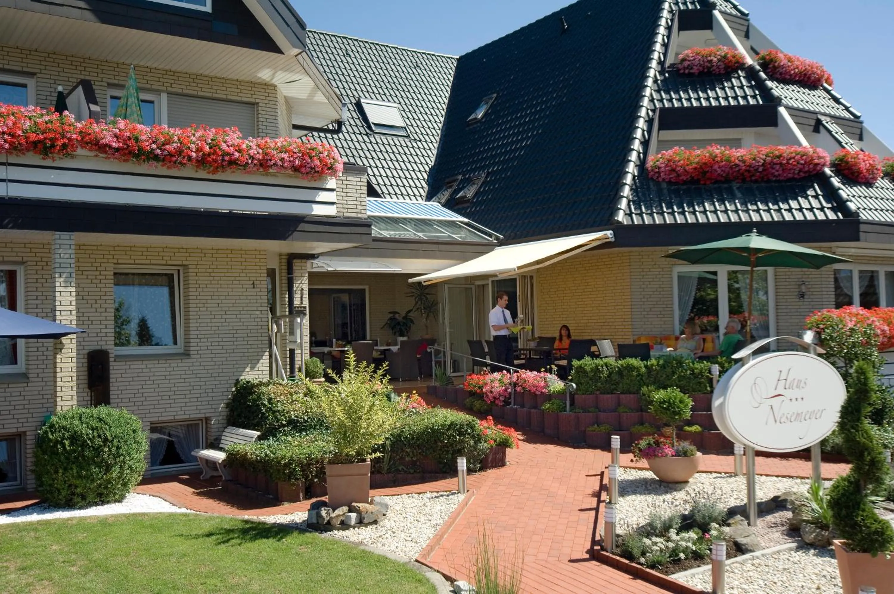 Property building in PIEPers Hotel Garni