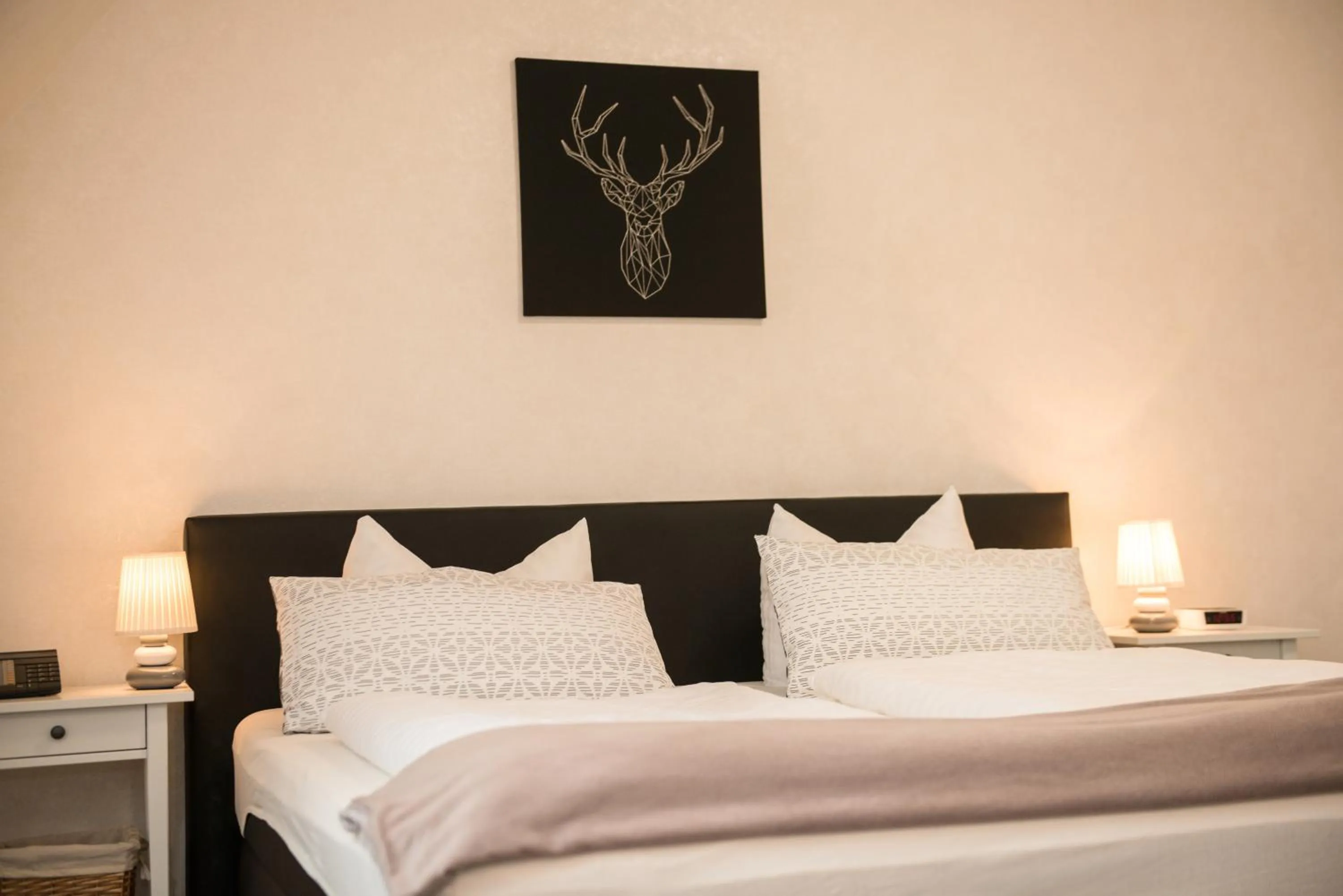 Bedroom, Bed in PIEPers Hotel Garni