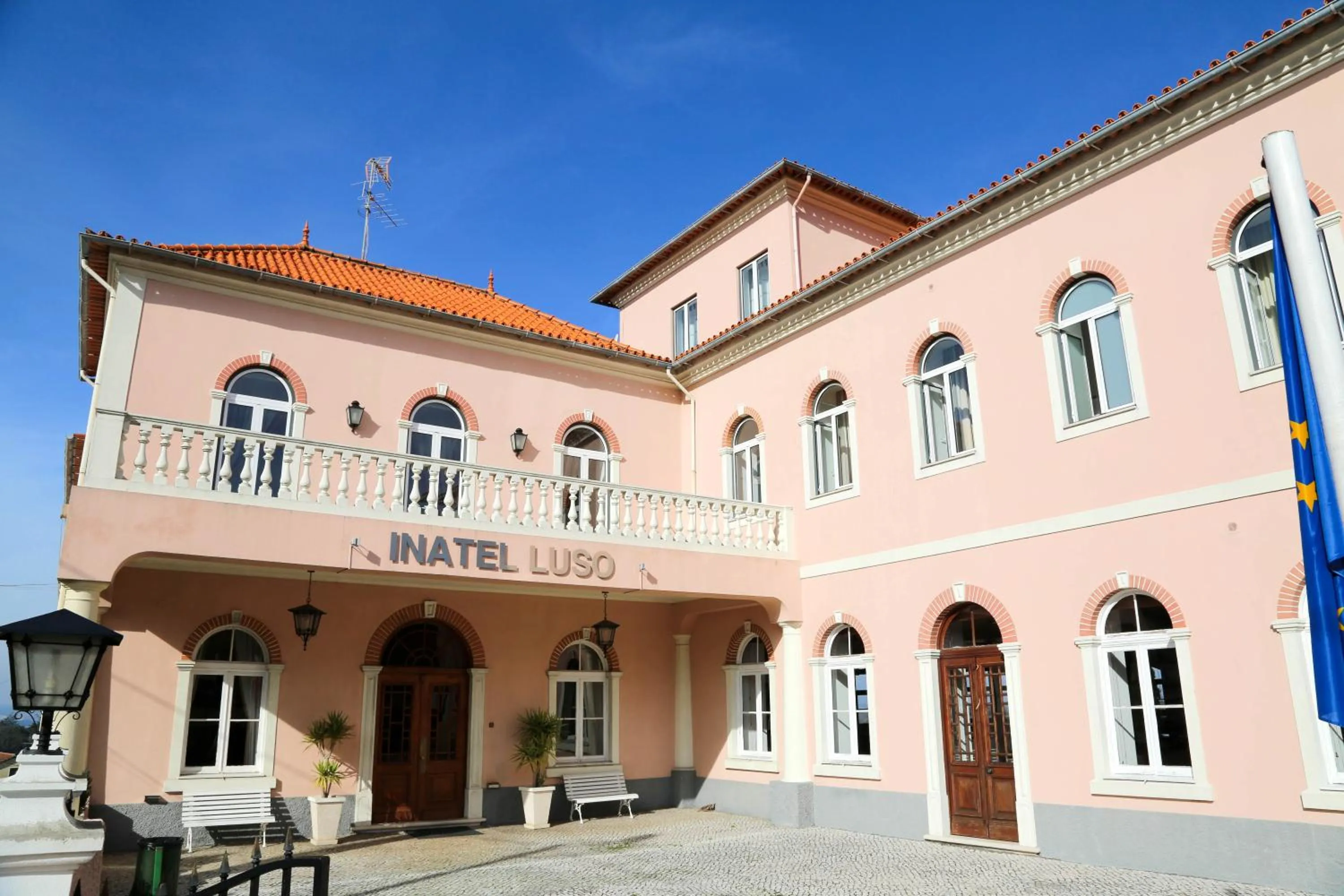 Property building in INATEL Luso