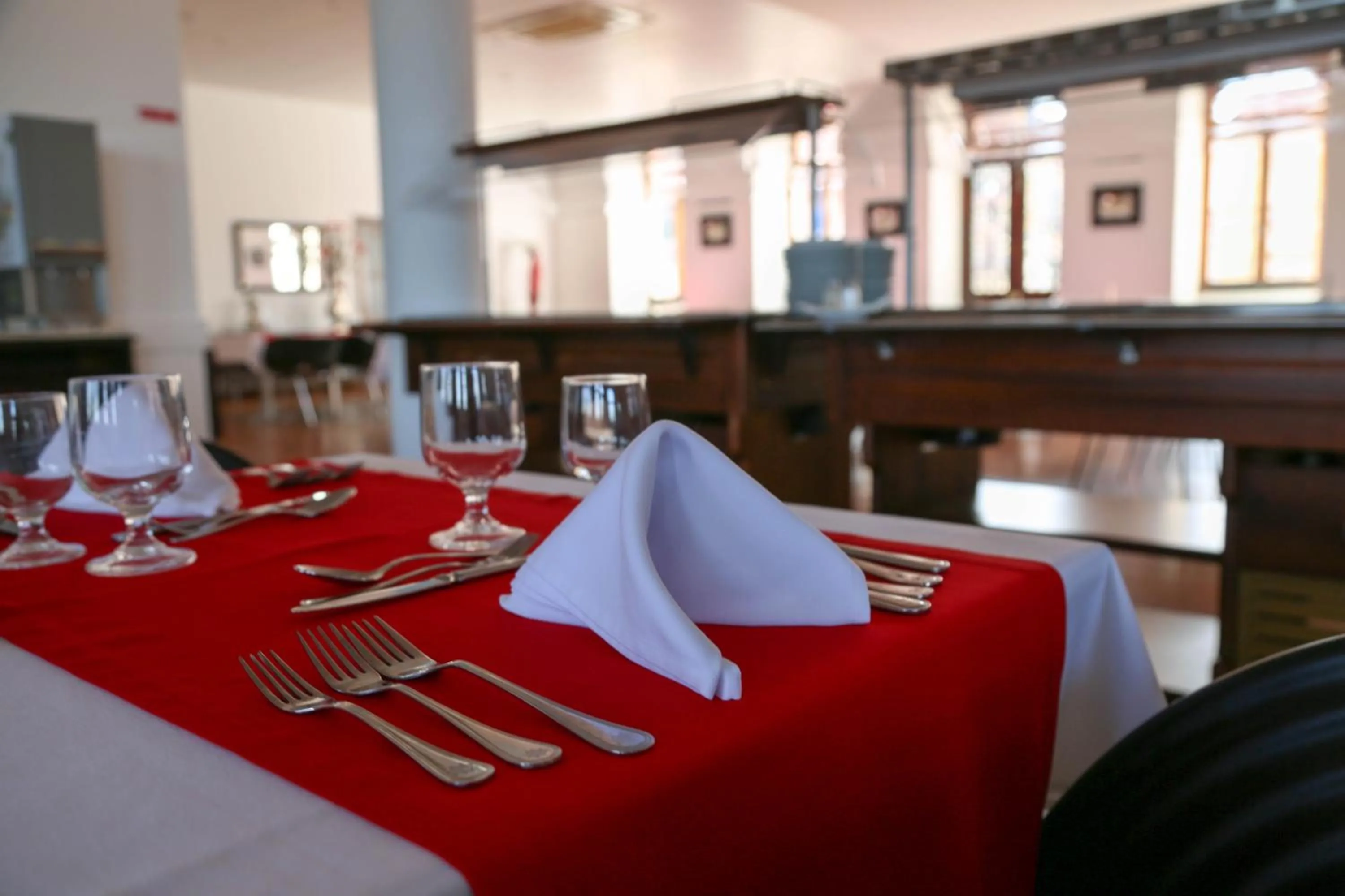 Restaurant/places to eat in INATEL Luso