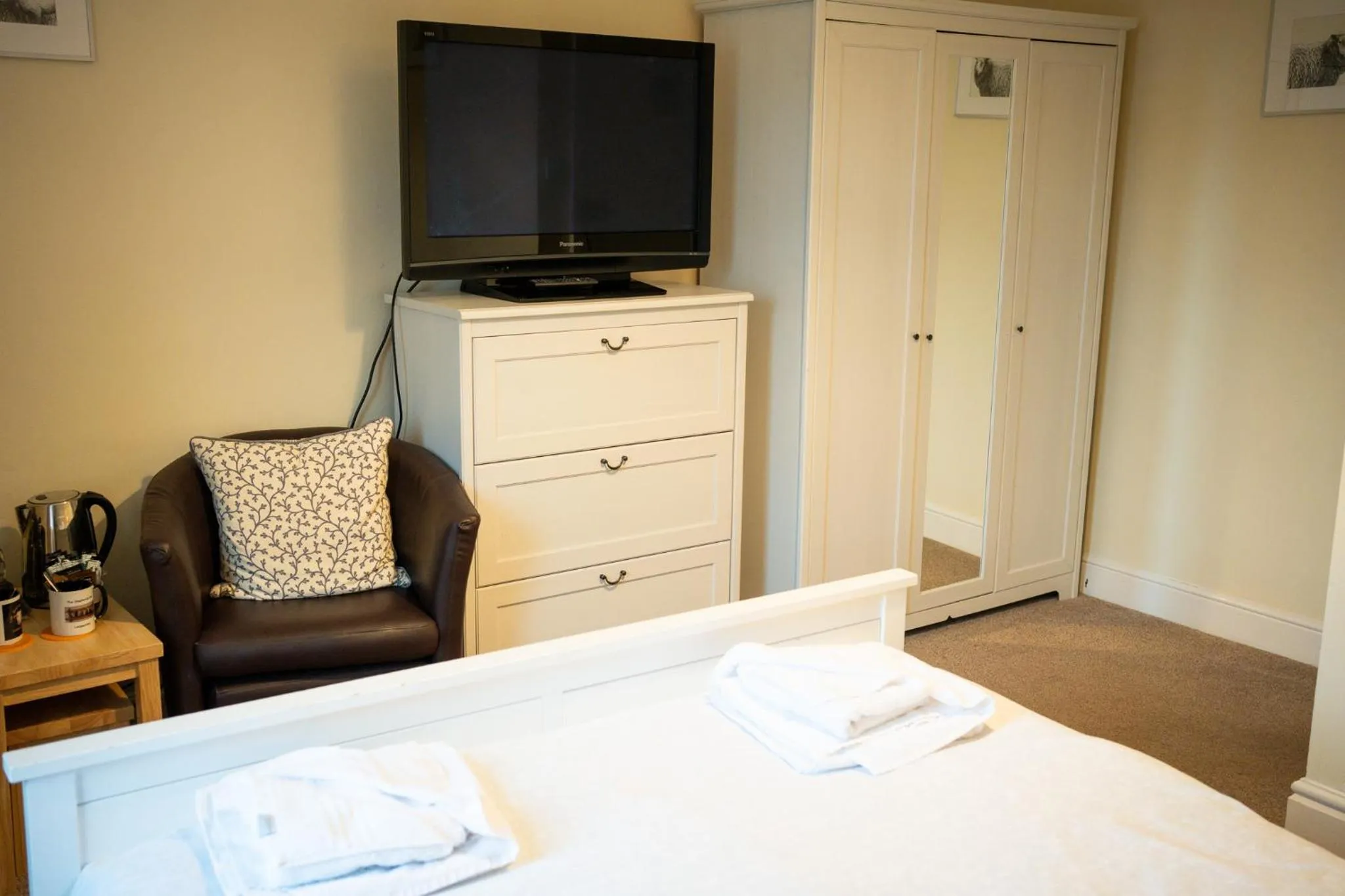 Bed in The Shepherds Inn, Langwathby