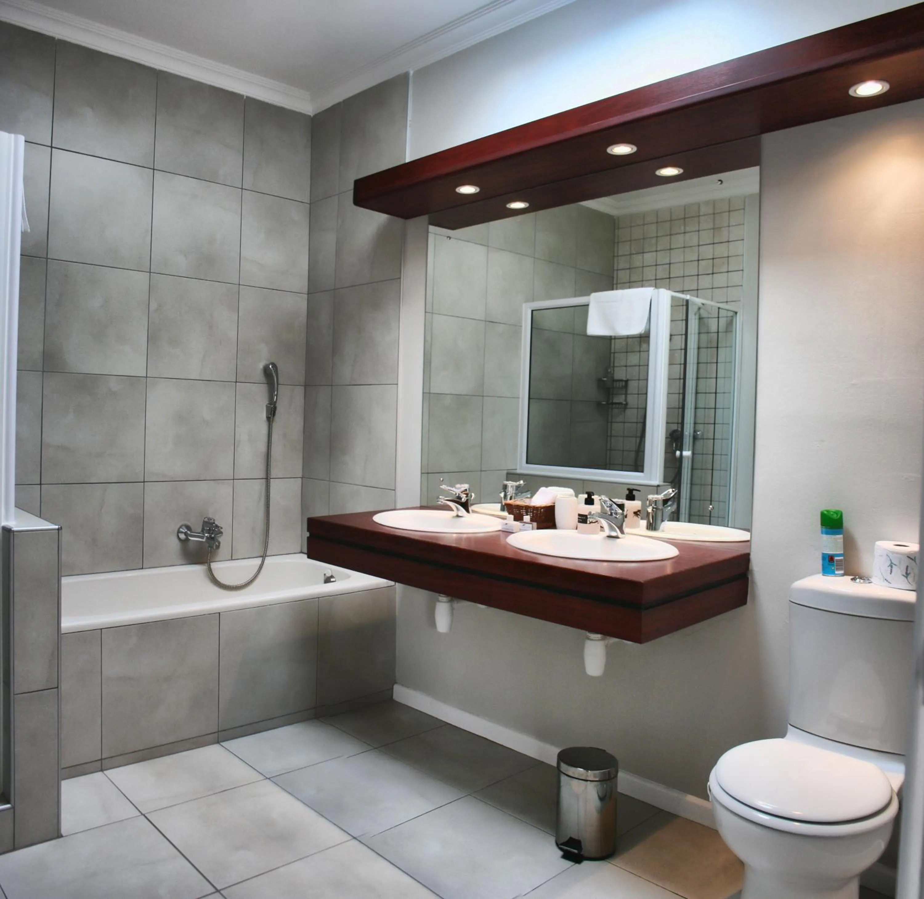 Bathroom in Cornerstone Guesthouse