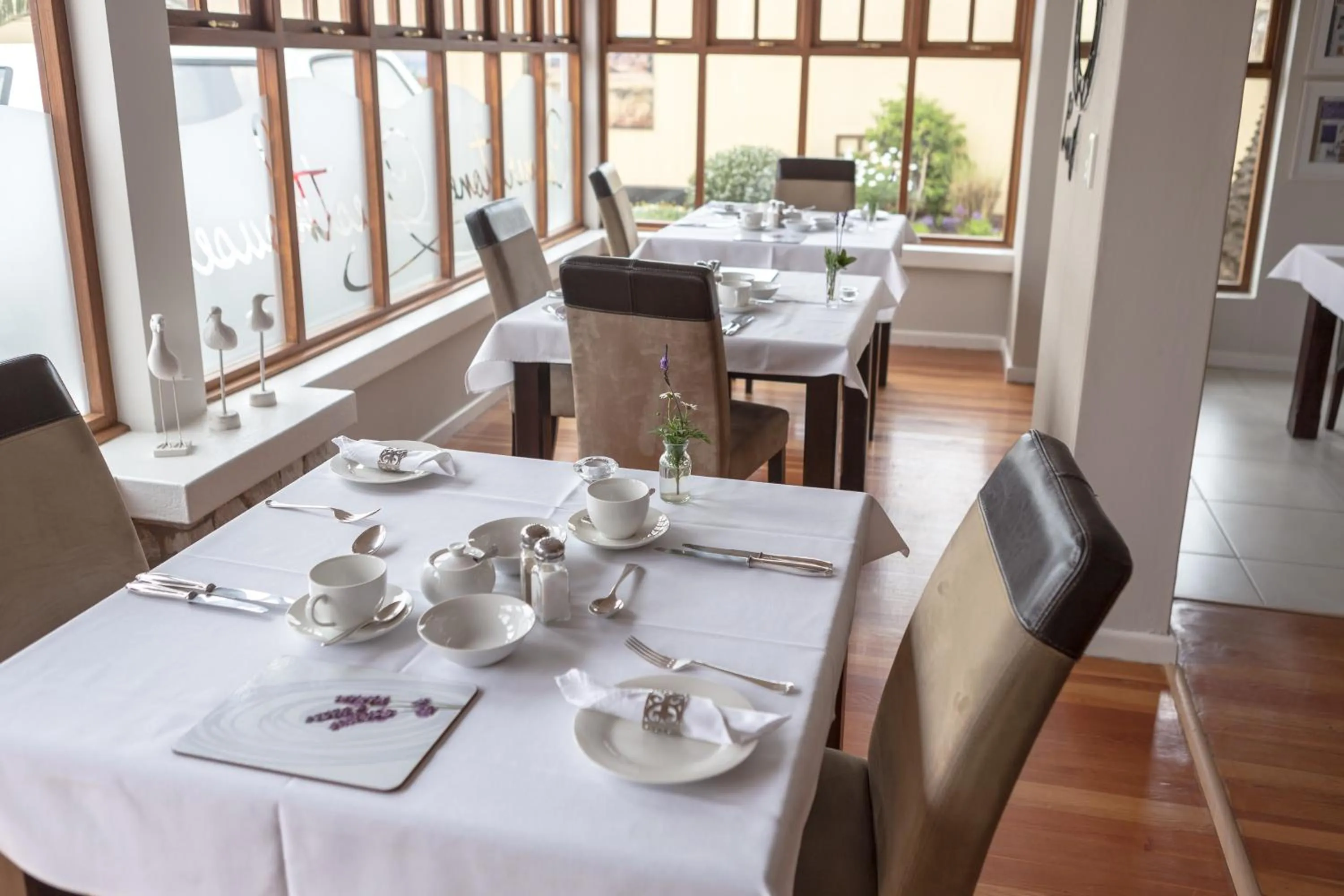 Restaurant/places to eat in Cornerstone Guesthouse