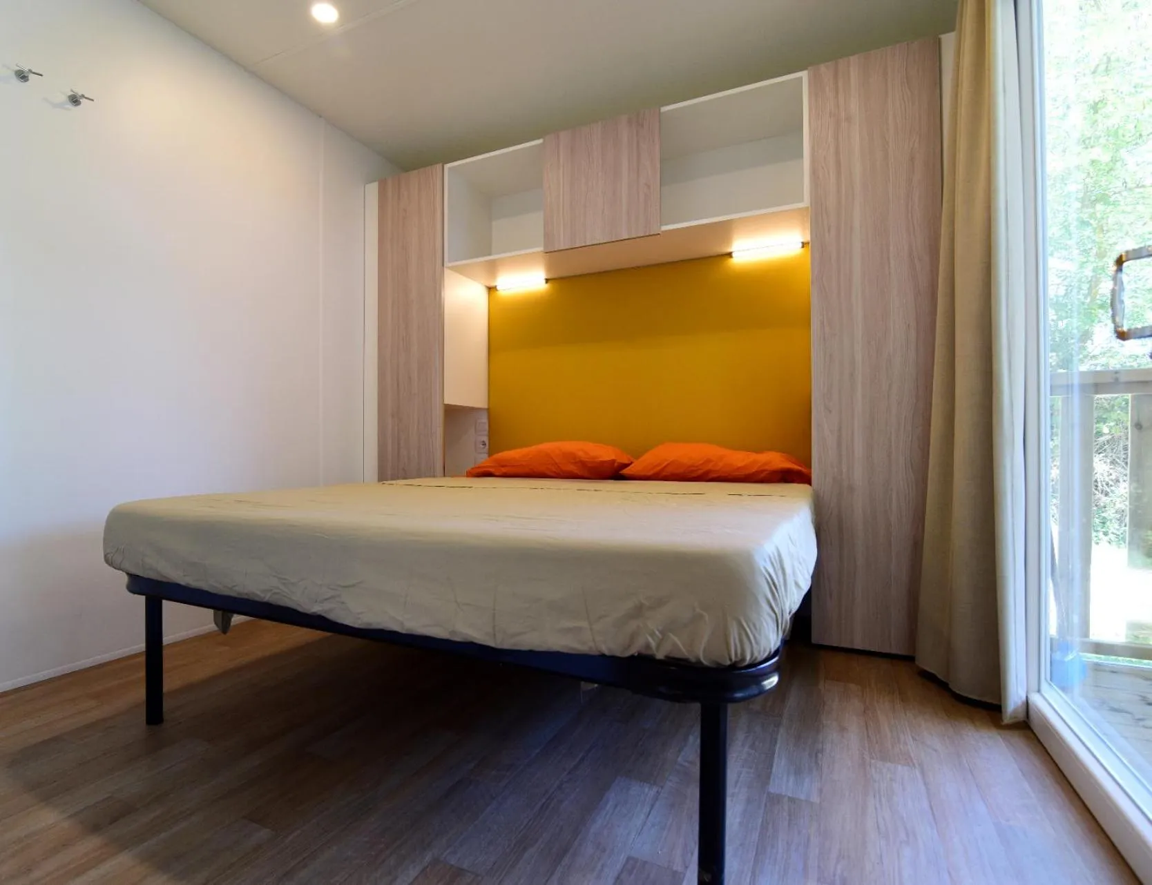 Bed in Club del Sole Adriano Family Camping Village