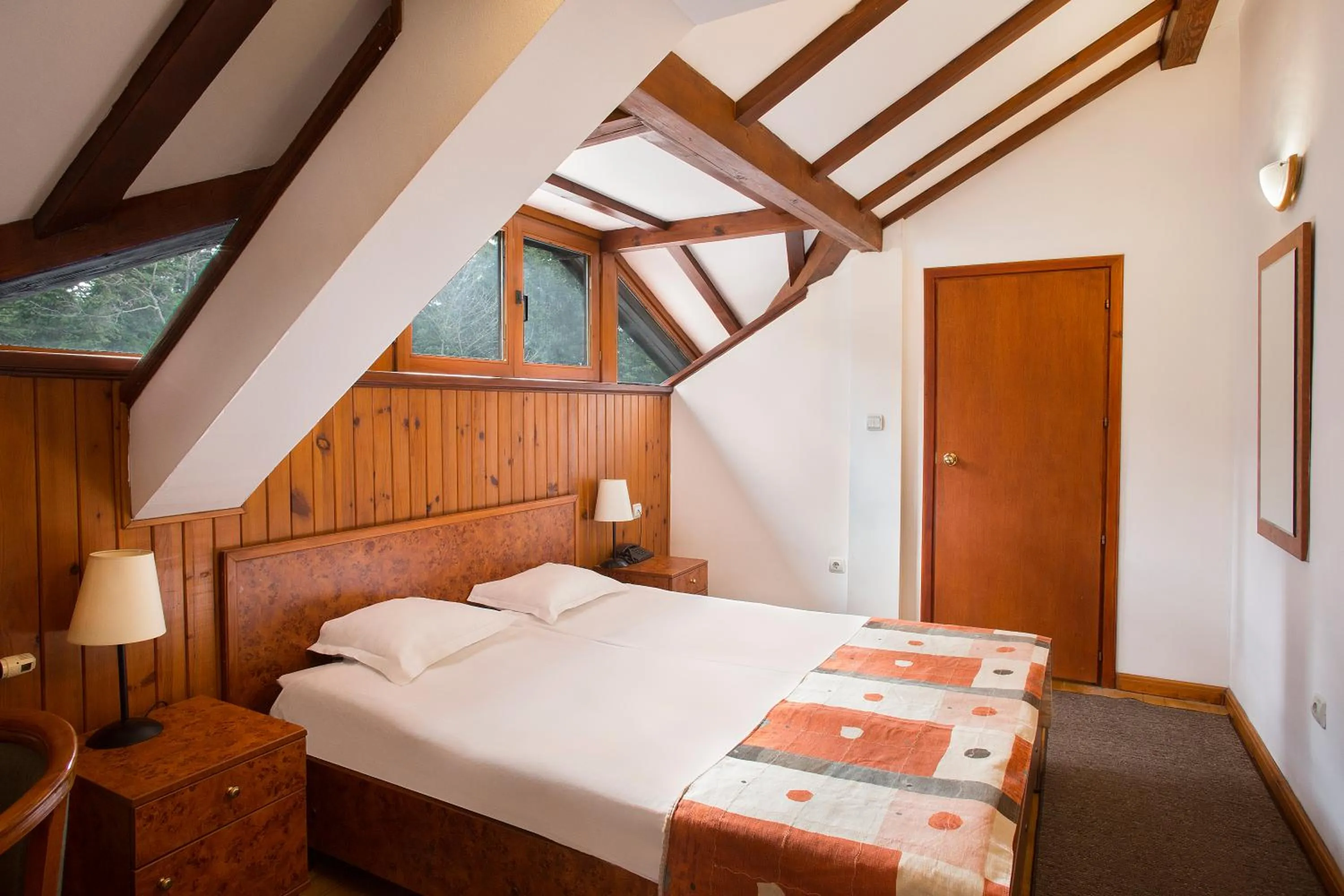 Bedroom, Bed in Victoria Hotel Borovets - Free Parking