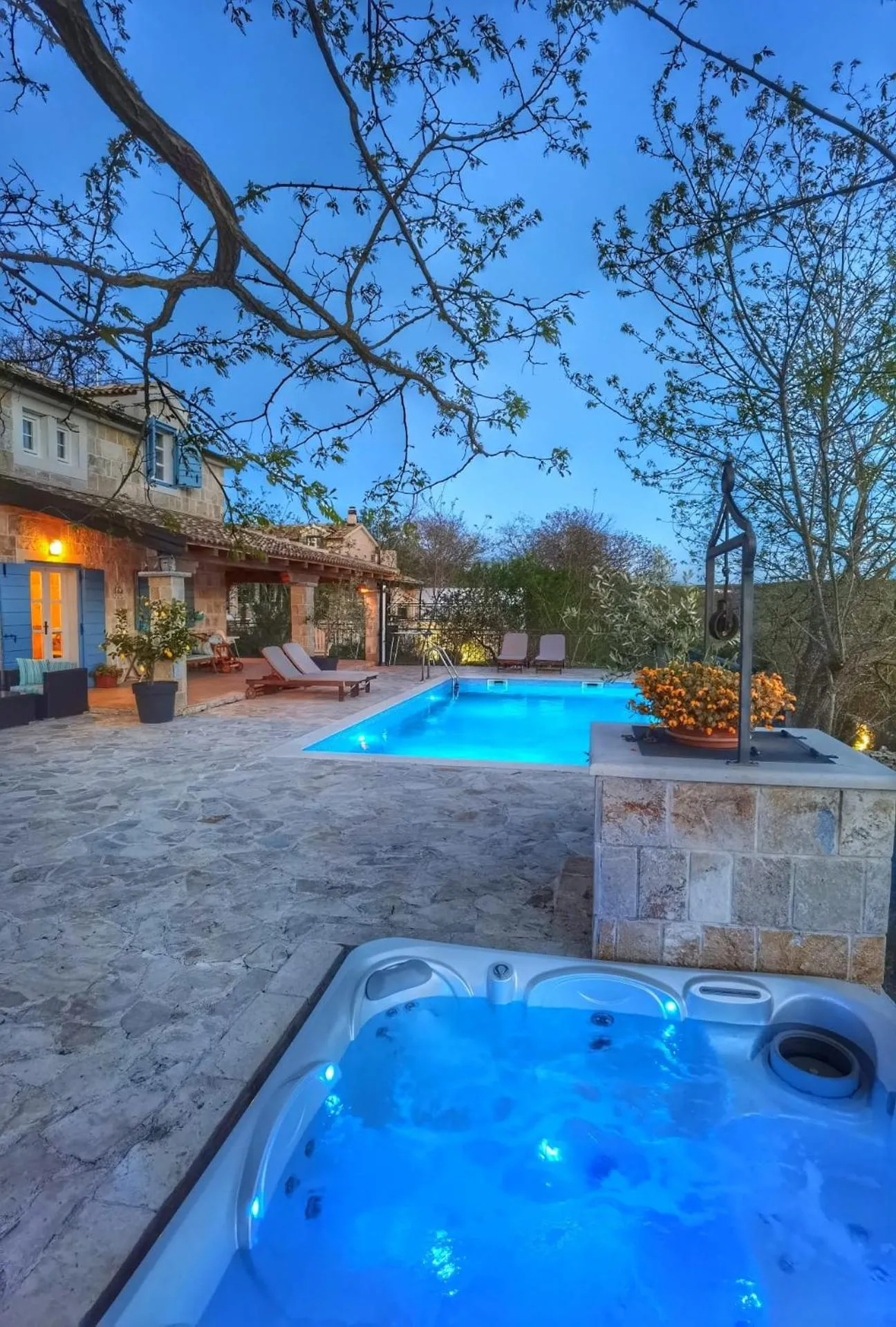 Swimming pool in Villa Mare